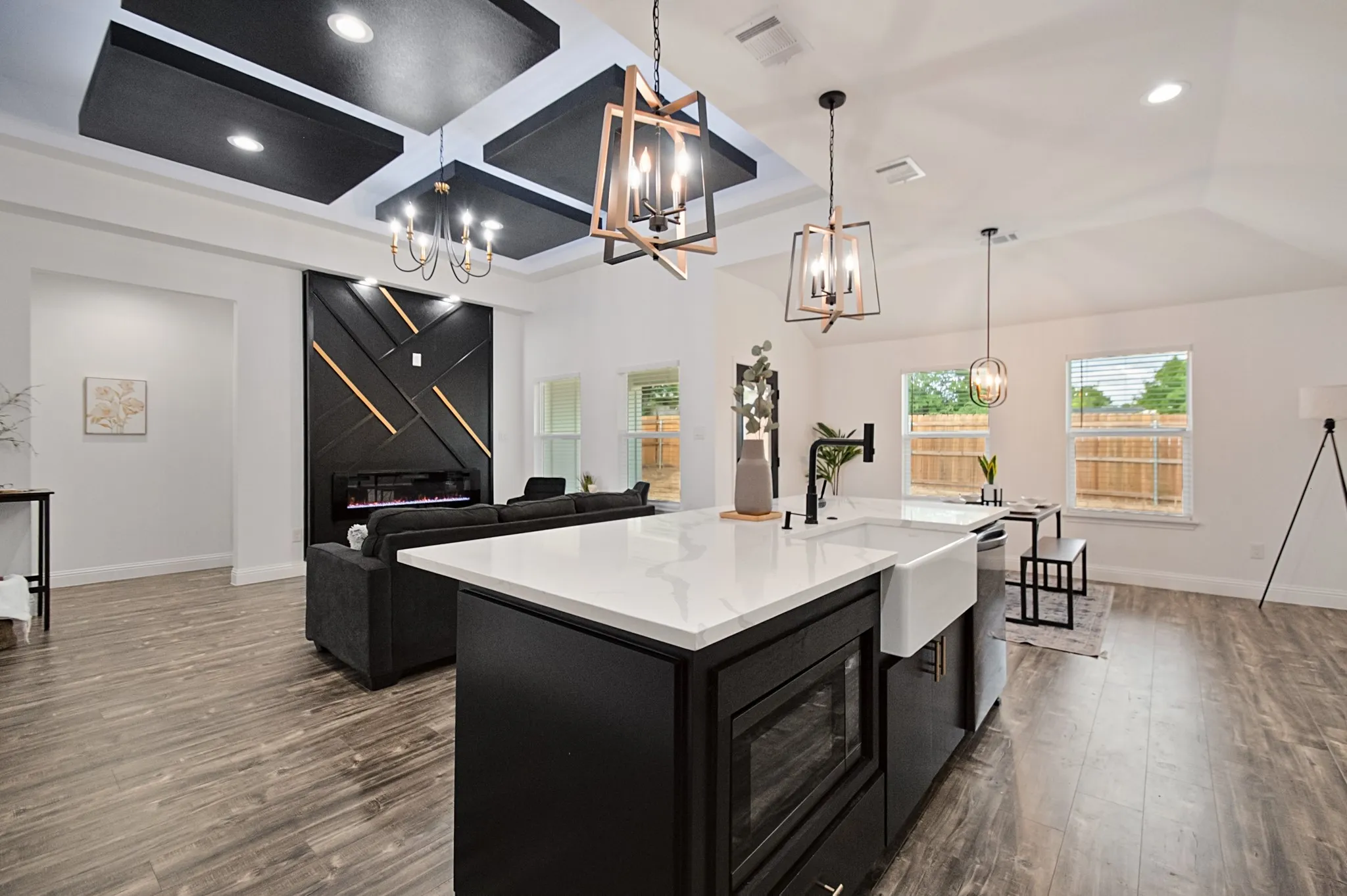 Single Family Residence For Sale in Tarrant County , 4325 Carmel Avenue, Fort Worth, Texas 76119, 3 Bedroom, 2 Bathroom, 2 Garage spaces, 1,606 Sqft, built in 2024, mls#21333869, Real Estate Agent in Fort Worth, Homes For Sale in Tarrant county, Homes For Sale in Fort Worth, Realtor in Fort Worth Texas, Real Estate Brokerage Independent Realty Texas, Luminita Cordes Realtor