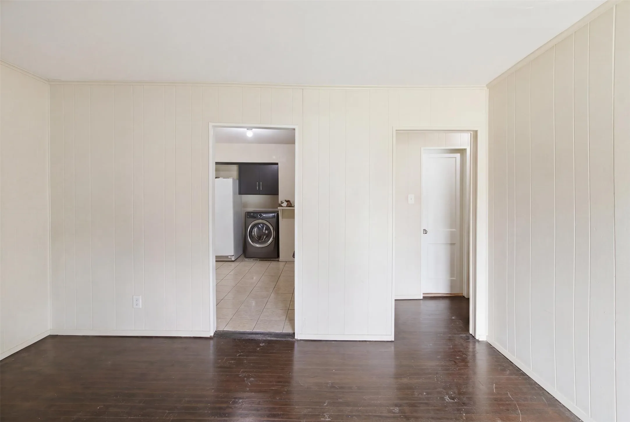 Single Family Residence For Sale in Dallas County , 6632 Emhouse Street, Dallas, Texas 75232, 4 Bedroom, 2 Bathroom, Garage spaces, 1,783 Sqft, built in 1949, mls#21332078, Real Estate Agent in Dallas, Homes For Sale in Dallas county, Homes For Sale in Dallas, Realtor in Dallas Texas, Real Estate Brokerage Independent Realty Texas, Luminita Cordes Realtor