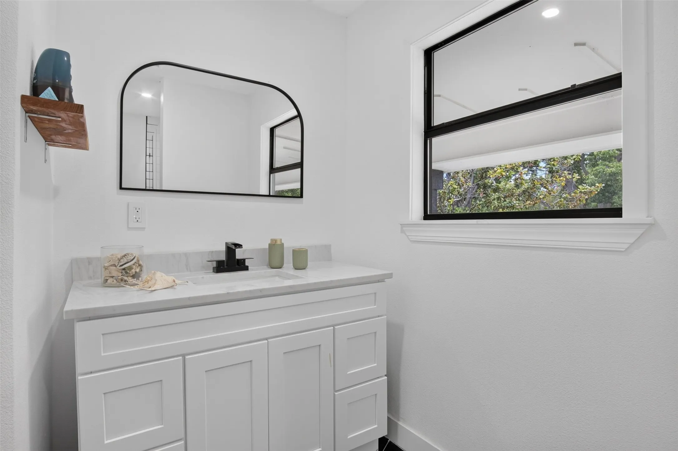 Bathroom upstairs.