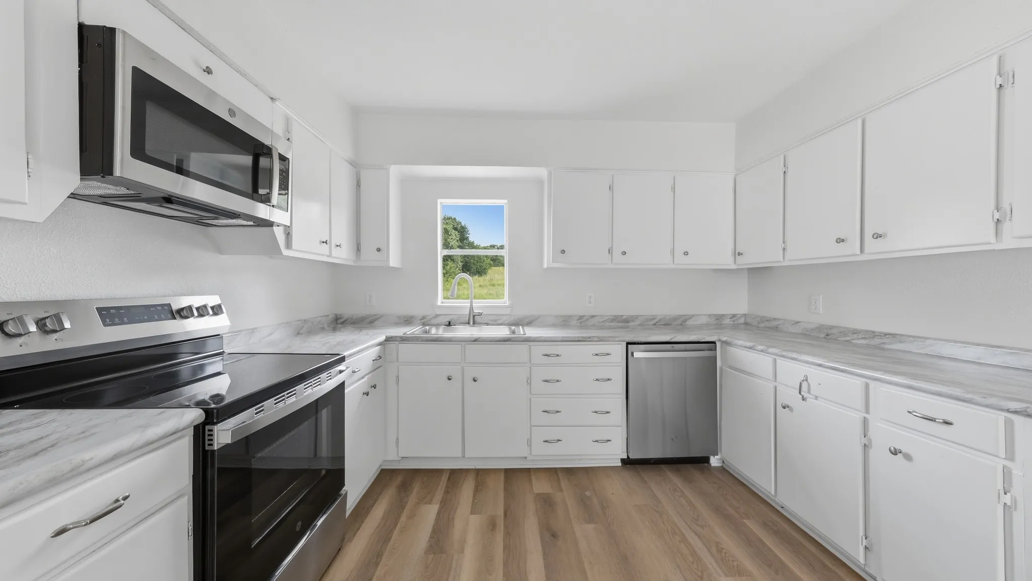 Single Family Residence For Sale in Parker County , 1102 Chilton Street, Weatherford, Texas 76086, 3 Bedroom, 2 Bathroom, Garage spaces, 2,244 Sqft, built in 0, mls#21327193, Real Estate Agent in Weatherford, Homes For Sale in Parker county, Homes For Sale in Weatherford, Realtor in Weatherford Texas, Real Estate Brokerage Independent Realty Texas, Luminita Cordes Realtor