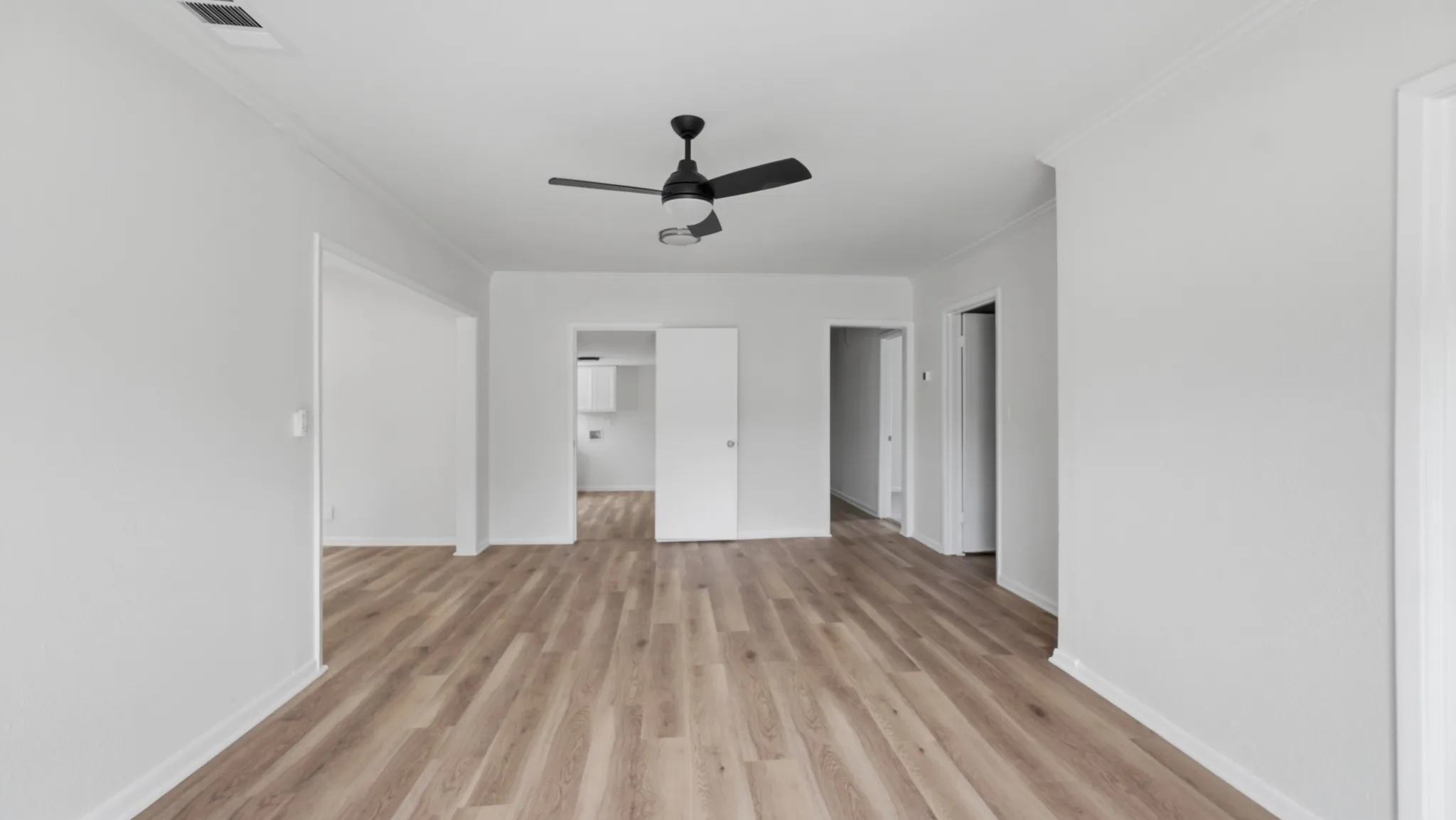 Single Family Residence For Sale in Parker County , 1102 Chilton Street, Weatherford, Texas 76086, 3 Bedroom, 2 Bathroom, Garage spaces, 2,244 Sqft, built in 0, mls#21327193, Real Estate Agent in Weatherford, Homes For Sale in Parker county, Homes For Sale in Weatherford, Realtor in Weatherford Texas, Real Estate Brokerage Independent Realty Texas, Luminita Cordes Realtor