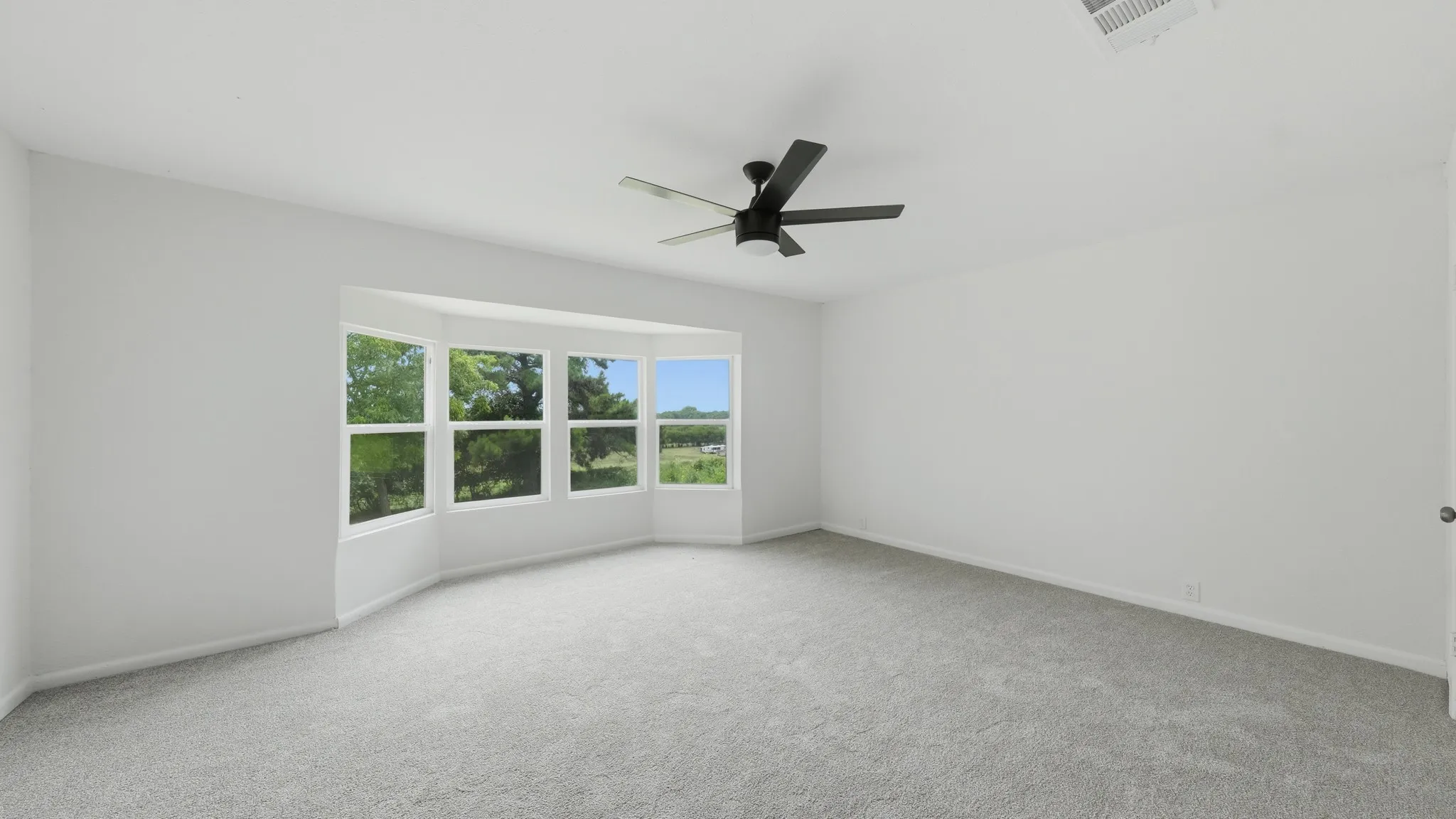 Single Family Residence For Sale in Parker County , 1102 Chilton Street, Weatherford, Texas 76086, 3 Bedroom, 2 Bathroom, Garage spaces, 2,244 Sqft, built in 0, mls#21327193, Real Estate Agent in Weatherford, Homes For Sale in Parker county, Homes For Sale in Weatherford, Realtor in Weatherford Texas, Real Estate Brokerage Independent Realty Texas, Luminita Cordes Realtor