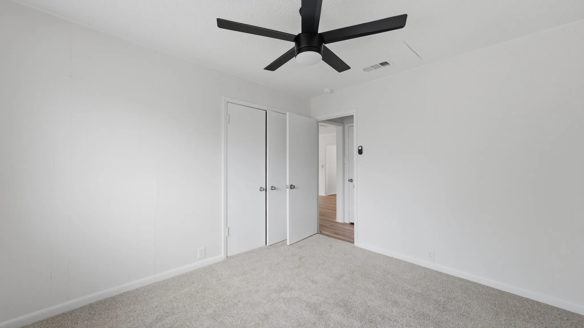 Single Family Residence For Sale in Parker County , 1102 Chilton Street, Weatherford, Texas 76086, 3 Bedroom, 2 Bathroom, Garage spaces, 2,244 Sqft, built in 0, mls#21327193, Real Estate Agent in Weatherford, Homes For Sale in Parker county, Homes For Sale in Weatherford, Realtor in Weatherford Texas, Real Estate Brokerage Independent Realty Texas, Luminita Cordes Realtor