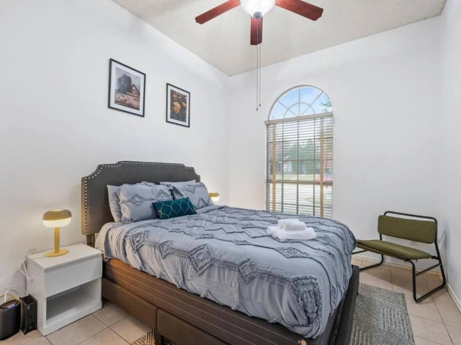 Single Family Residence For Rent in Collin County , 7710 Brookview Drive, Frisco, Texas 75034, 4 Bedroom, 2 Bathroom, 2 Garage spaces, 2,097 Sqft, built in 1998, mls#21327297, Real Estate Agent in Frisco, Homes For Rent in Collin county, Homes For Rent in Frisco, Realtor in Frisco Texas, Real Estate Brokerage Independent Realty Texas, Luminita Cordes Realtor