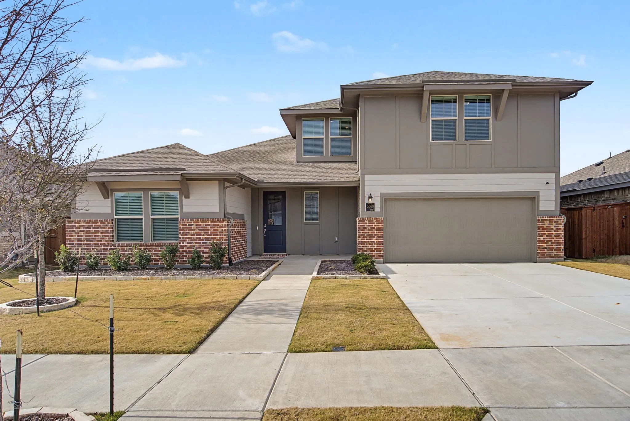 Single Family Residence For Sale in Rockwall County , 5660 Huffines Boulevard, Royse City, Texas 75189, 4 Bedroom, 3 Bathroom, 2 Garage spaces, 2,722 Sqft, built in 2023, mls#21331981, Real Estate Agent in Royse City, Homes For Sale in Rockwall county, Homes For Sale in Royse City, Realtor in Royse City Texas, Real Estate Brokerage Independent Realty Texas, Luminita Cordes Realtor