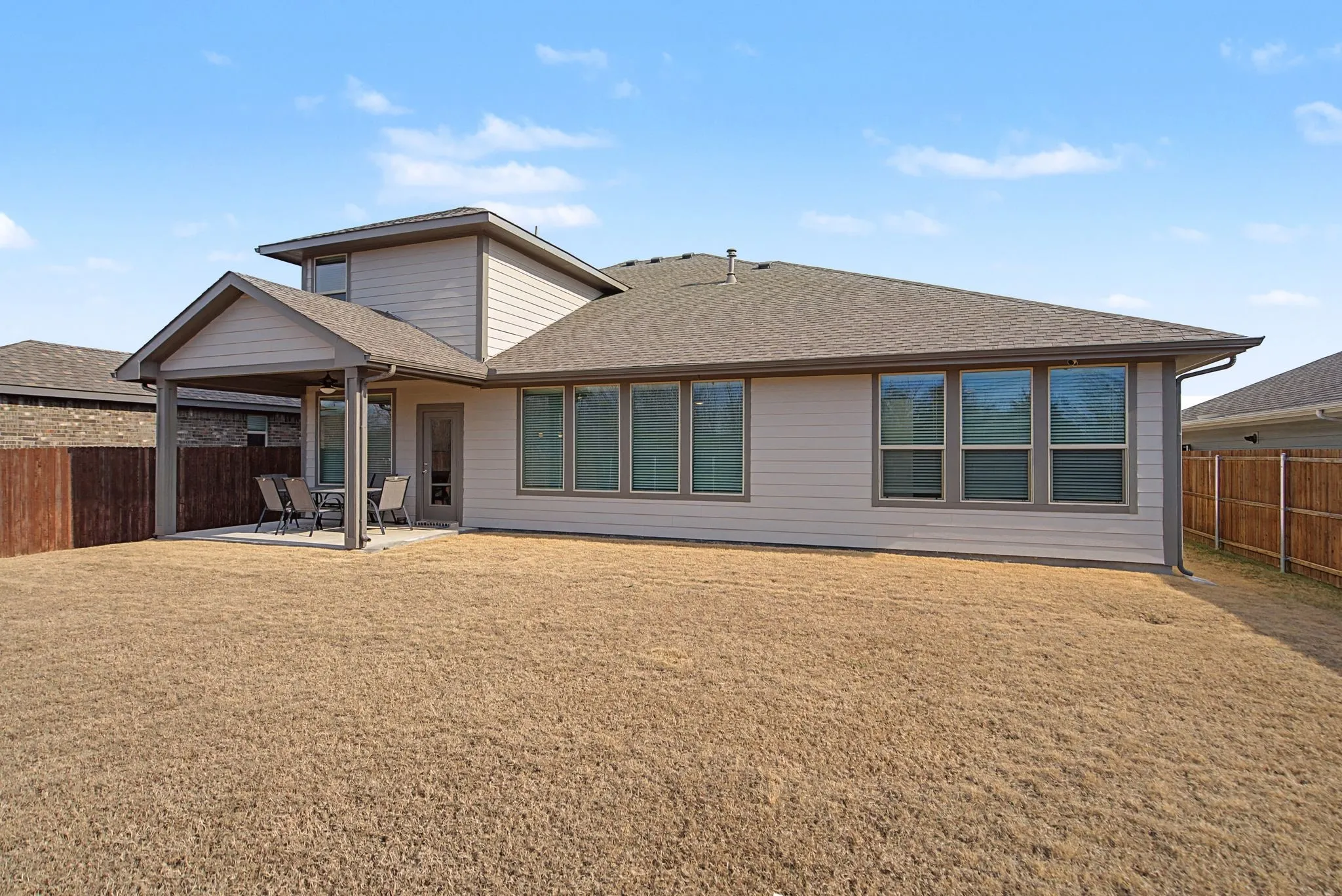 Single Family Residence For Sale in Rockwall County , 5660 Huffines Boulevard, Royse City, Texas 75189, 4 Bedroom, 3 Bathroom, 2 Garage spaces, 2,722 Sqft, built in 2023, mls#21331981, Real Estate Agent in Royse City, Homes For Sale in Rockwall county, Homes For Sale in Royse City, Realtor in Royse City Texas, Real Estate Brokerage Independent Realty Texas, Luminita Cordes Realtor