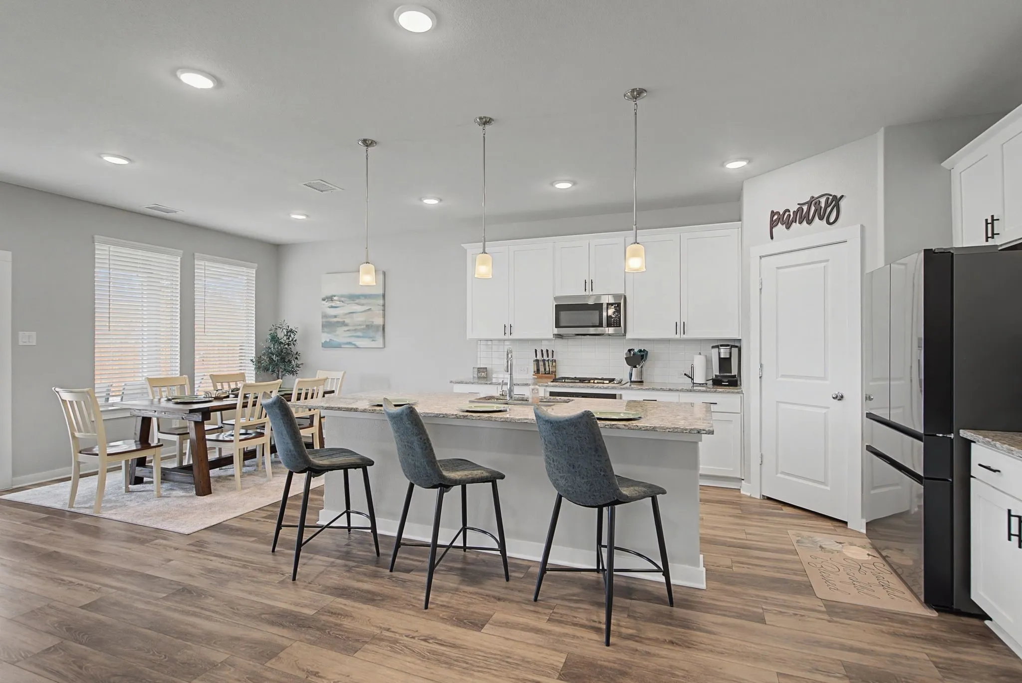 Single Family Residence For Sale in Rockwall County , 5660 Huffines Boulevard, Royse City, Texas 75189, 4 Bedroom, 3 Bathroom, 2 Garage spaces, 2,722 Sqft, built in 2023, mls#21331981, Real Estate Agent in Royse City, Homes For Sale in Rockwall county, Homes For Sale in Royse City, Realtor in Royse City Texas, Real Estate Brokerage Independent Realty Texas, Luminita Cordes Realtor