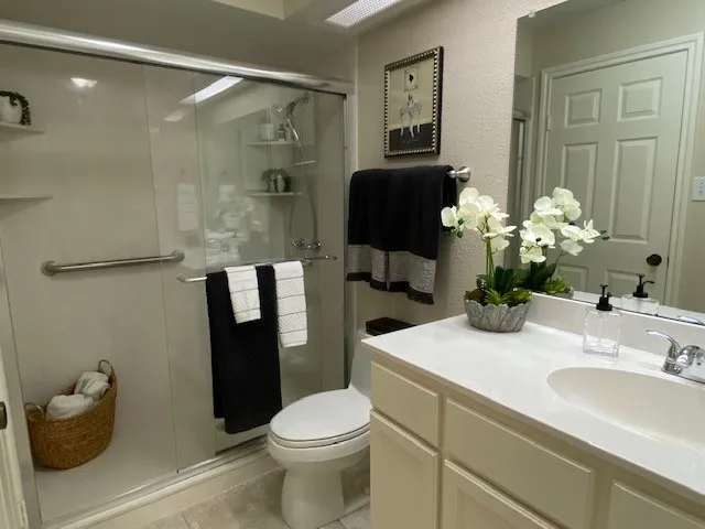 Condominium For Sale in Dallas County , 226 Samuel Boulevard F1, Coppell, Texas 75019, 1 Bedroom, 1 Bathroom, Garage spaces, 713 Sqft, built in 1984, mls#21333550, Real Estate Agent in Coppell, Homes For Sale in Dallas county, Homes For Sale in Coppell, Realtor in Coppell Texas, Real Estate Brokerage Independent Realty Texas, Luminita Cordes Realtor