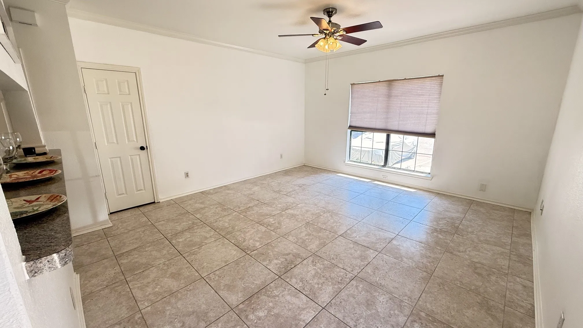 Condominium For Sale in Dallas County , 226 Samuel Boulevard F1, Coppell, Texas 75019, 1 Bedroom, 1 Bathroom, Garage spaces, 713 Sqft, built in 1984, mls#21333550, Real Estate Agent in Coppell, Homes For Sale in Dallas county, Homes For Sale in Coppell, Realtor in Coppell Texas, Real Estate Brokerage Independent Realty Texas, Luminita Cordes Realtor