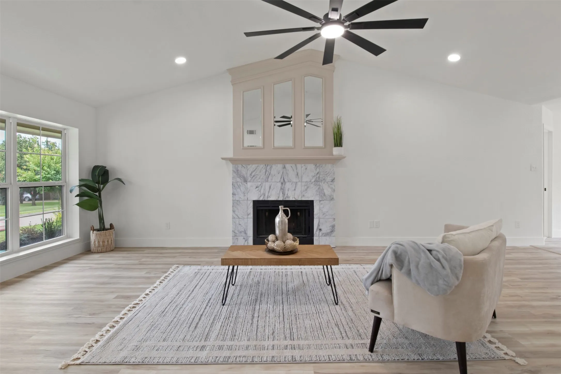 Single Family Residence For Sale in Dallas County , 1612 Huntington Drive, Mesquite, Texas 75149, 3 Bedroom, 2 Bathroom, 2 Garage spaces, 1,566 Sqft, built in 1987, mls#21333561, Real Estate Agent in Mesquite, Homes For Sale in Dallas county, Homes For Sale in Mesquite, Realtor in Mesquite Texas, Real Estate Brokerage Independent Realty Texas, Luminita Cordes Realtor