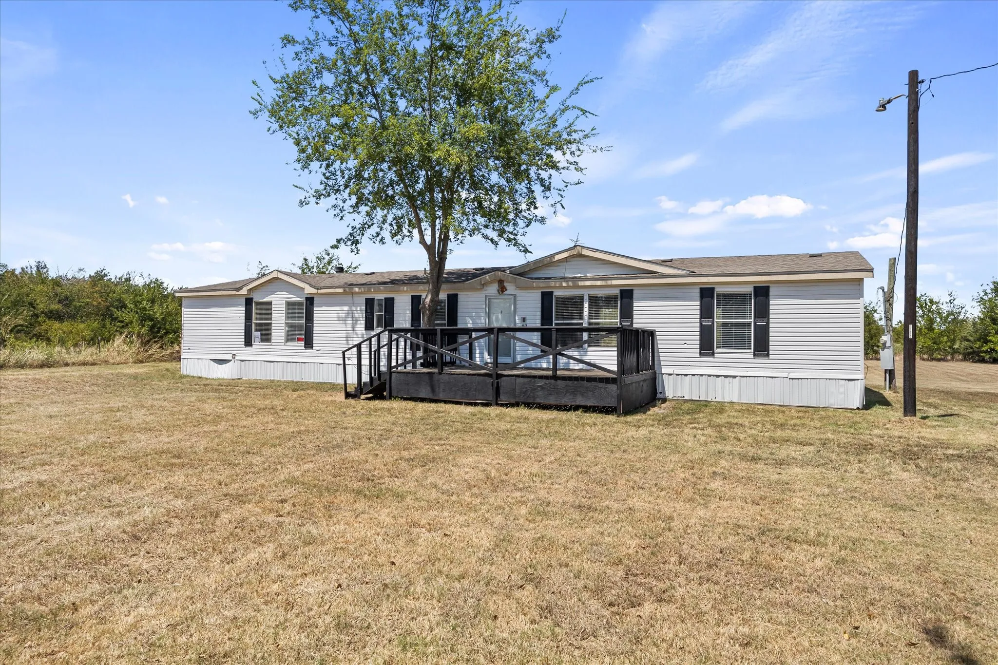 Manufactured Home For Sale in Hunt County , 4028 County Road 2526, Royse City, Texas 75189, 4 Bedroom, 3 Bathroom, Garage spaces, 2,128 Sqft, built in 2002, mls#21333848, Real Estate Agent in Royse City, Homes For Sale in Hunt county, Homes For Sale in Royse City, Realtor in Royse City Texas, Real Estate Brokerage Independent Realty Texas, Luminita Cordes Realtor
