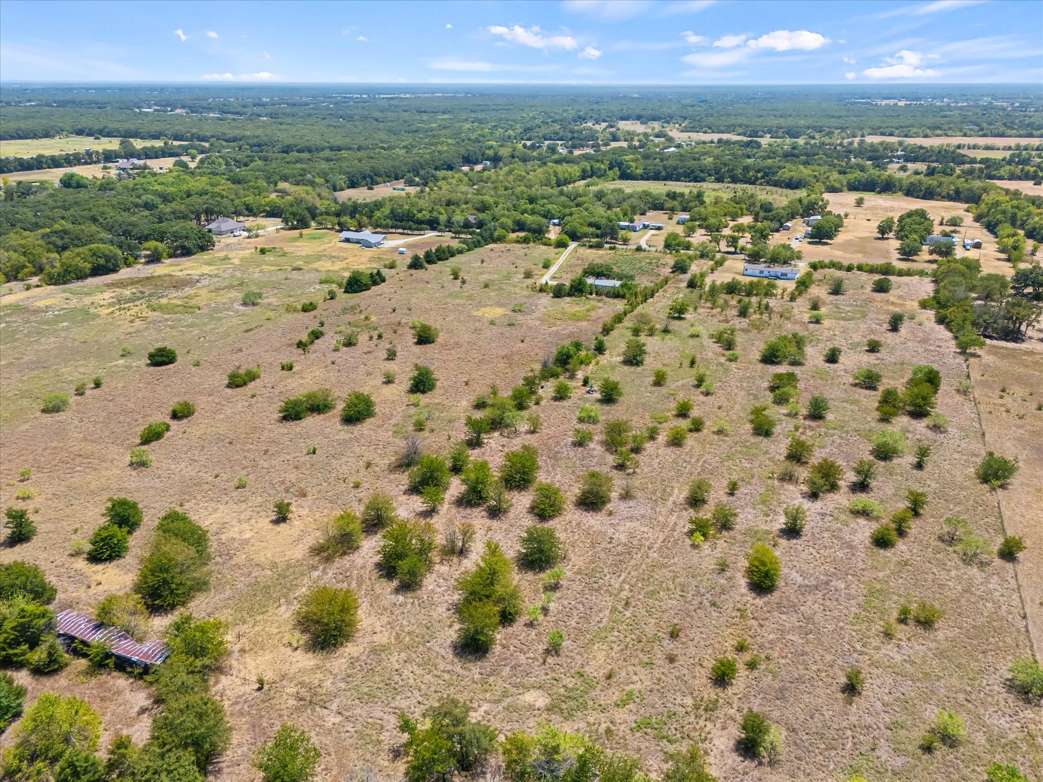Manufactured Home For Sale in Hunt County , 4028 County Road 2526, Royse City, Texas 75189, 4 Bedroom, 3 Bathroom, Garage spaces, 2,128 Sqft, built in 2002, mls#21333848, Real Estate Agent in Royse City, Homes For Sale in Hunt county, Homes For Sale in Royse City, Realtor in Royse City Texas, Real Estate Brokerage Independent Realty Texas, Luminita Cordes Realtor