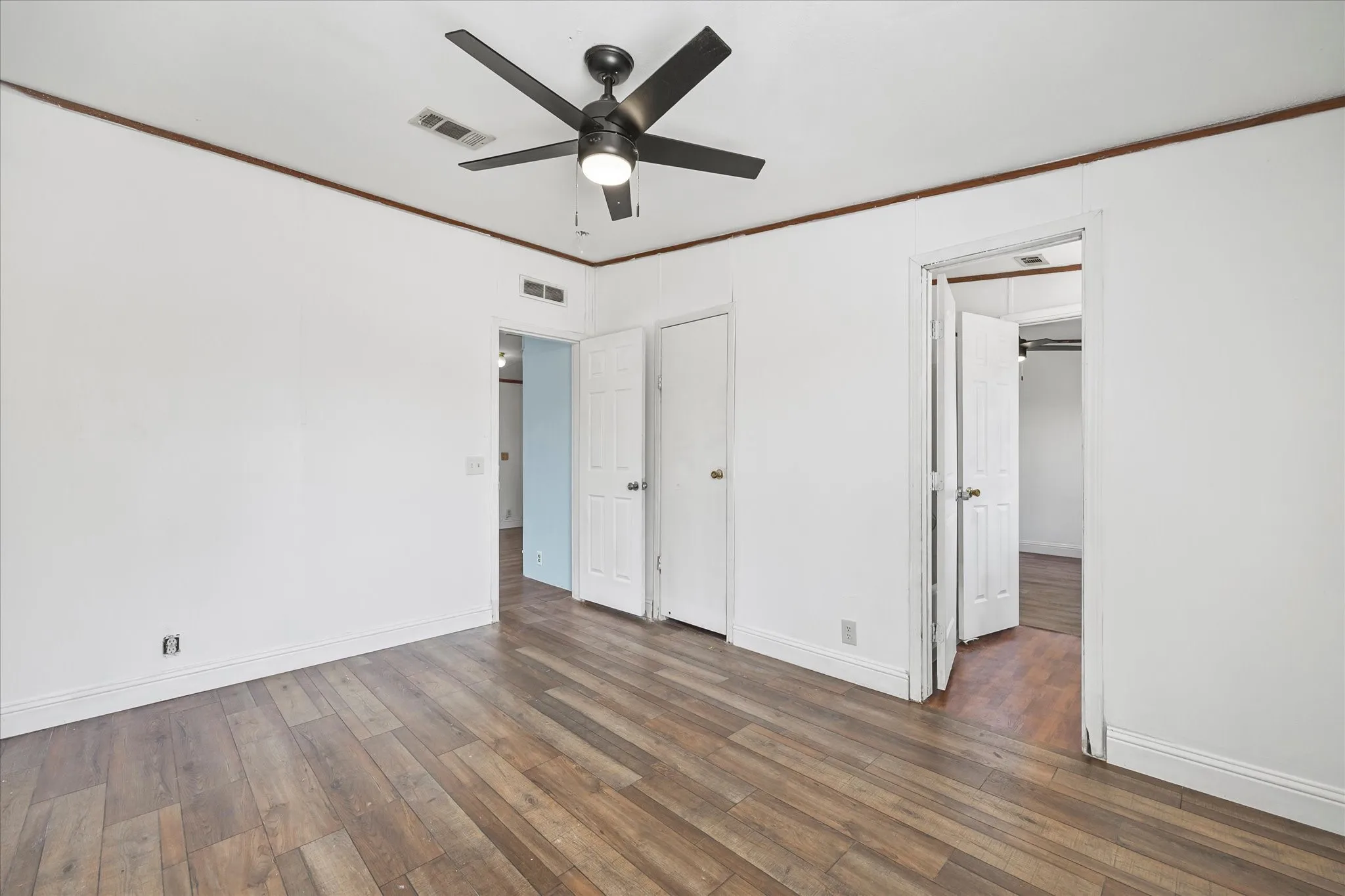 Manufactured Home For Sale in Hunt County , 4028 County Road 2526, Royse City, Texas 75189, 4 Bedroom, 3 Bathroom, Garage spaces, 2,128 Sqft, built in 2002, mls#21333848, Real Estate Agent in Royse City, Homes For Sale in Hunt county, Homes For Sale in Royse City, Realtor in Royse City Texas, Real Estate Brokerage Independent Realty Texas, Luminita Cordes Realtor