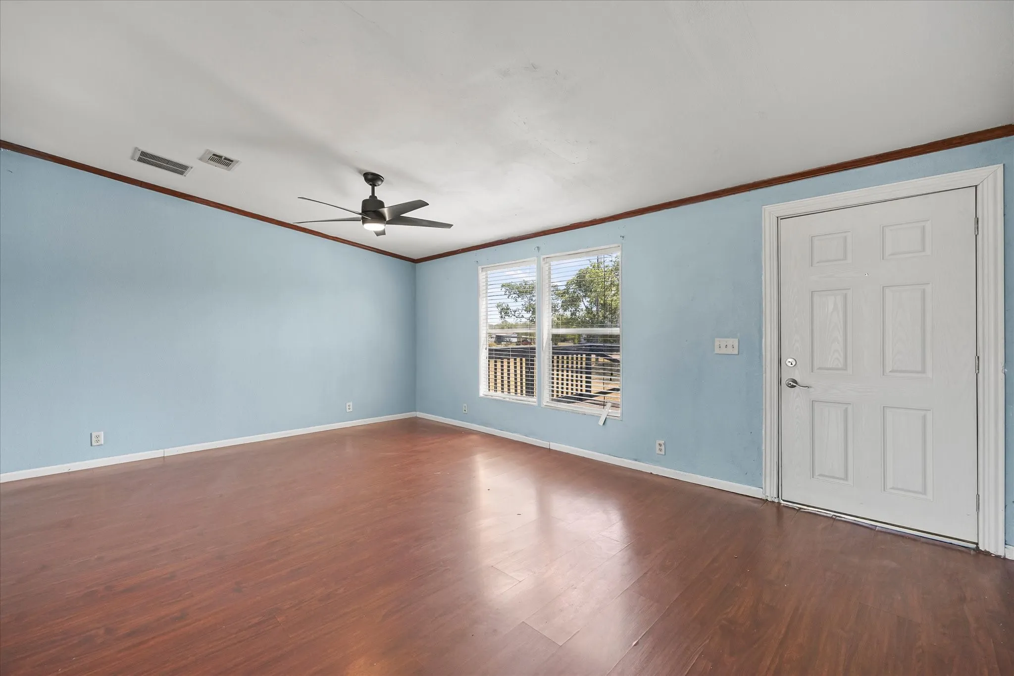 Manufactured Home For Sale in Hunt County , 4028 County Road 2526, Royse City, Texas 75189, 4 Bedroom, 3 Bathroom, Garage spaces, 2,128 Sqft, built in 2002, mls#21333848, Real Estate Agent in Royse City, Homes For Sale in Hunt county, Homes For Sale in Royse City, Realtor in Royse City Texas, Real Estate Brokerage Independent Realty Texas, Luminita Cordes Realtor