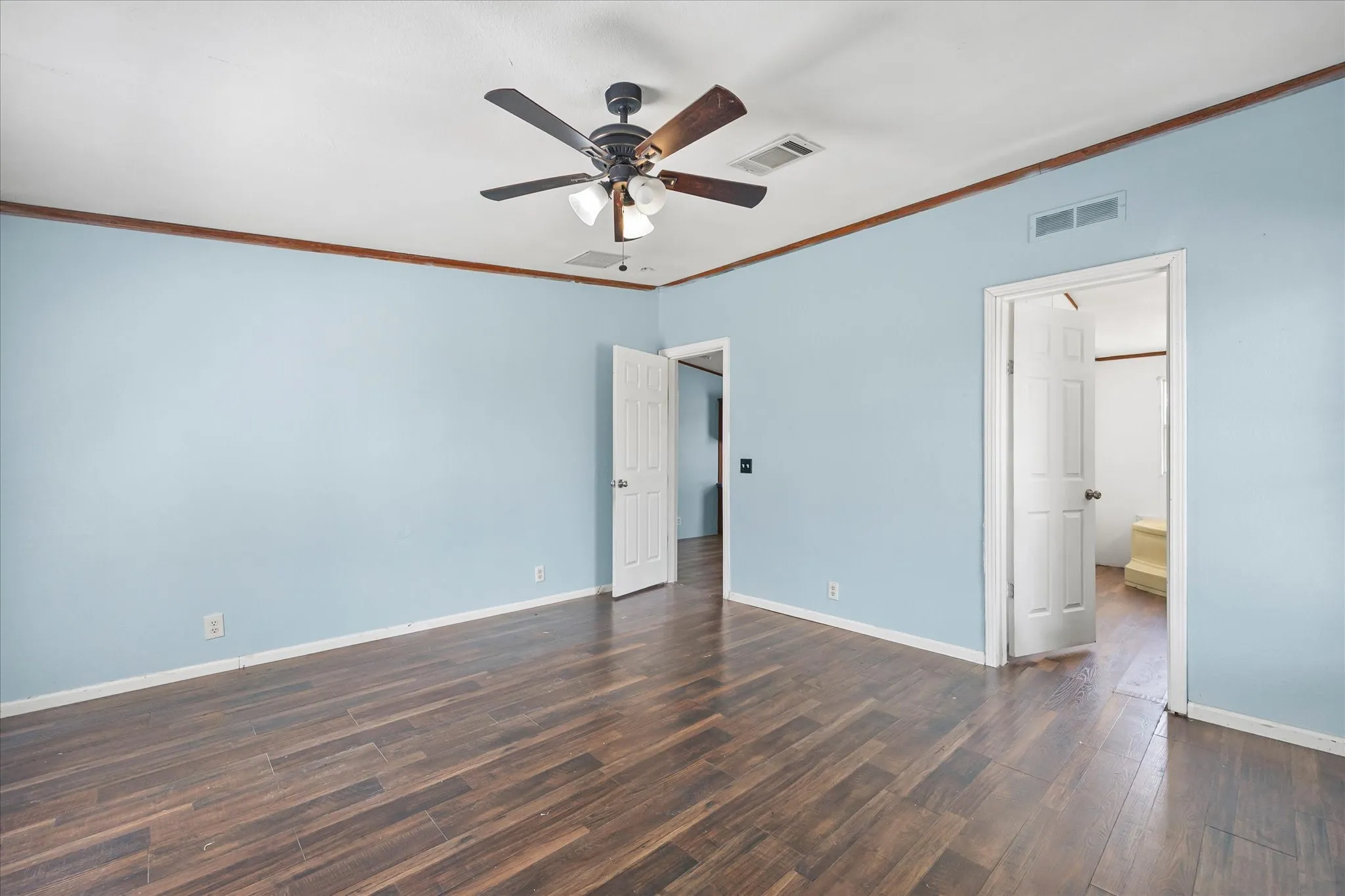 Manufactured Home For Sale in Hunt County , 4028 County Road 2526, Royse City, Texas 75189, 4 Bedroom, 3 Bathroom, Garage spaces, 2,128 Sqft, built in 2002, mls#21333848, Real Estate Agent in Royse City, Homes For Sale in Hunt county, Homes For Sale in Royse City, Realtor in Royse City Texas, Real Estate Brokerage Independent Realty Texas, Luminita Cordes Realtor