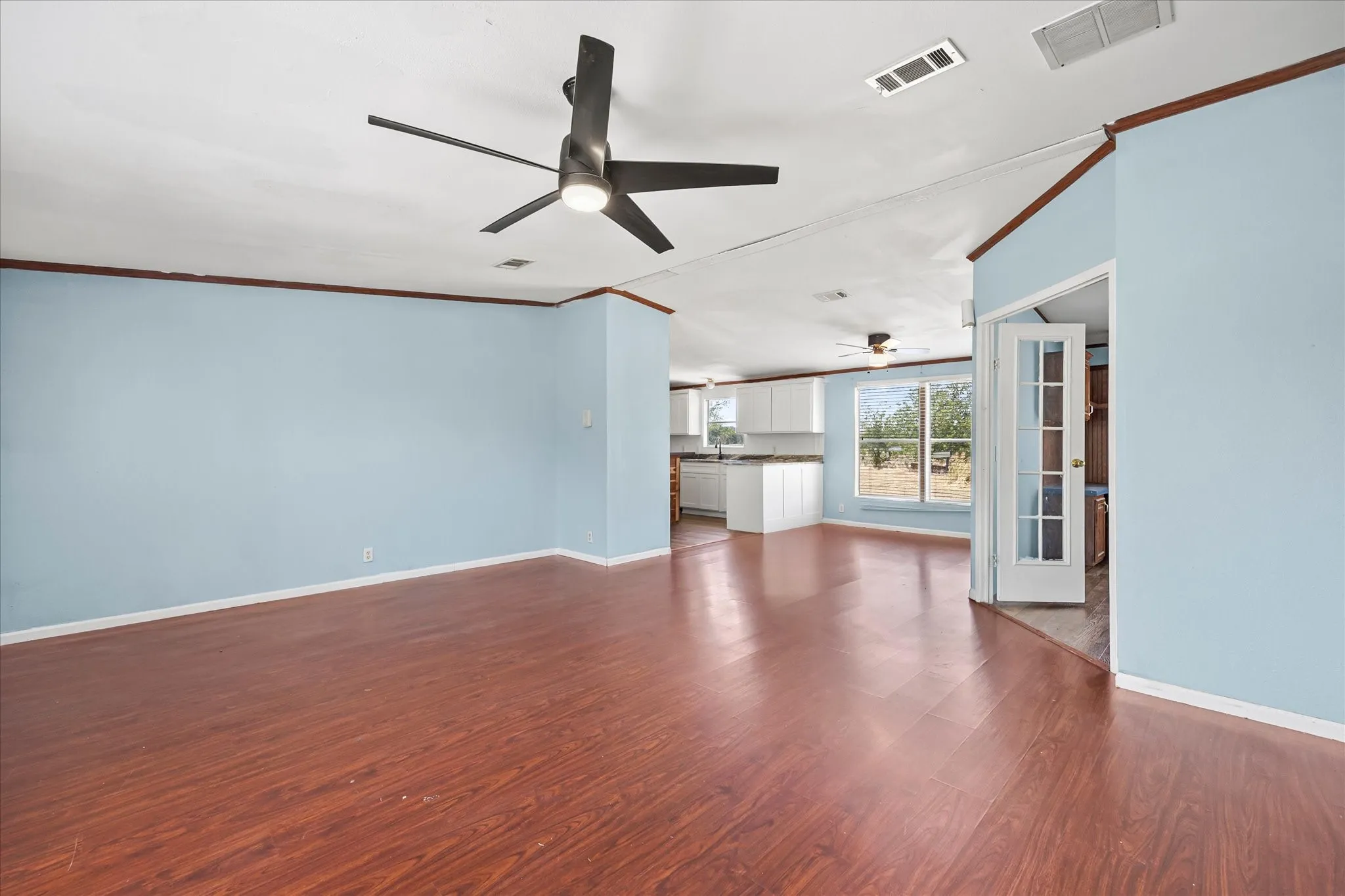 Manufactured Home For Sale in Hunt County , 4028 County Road 2526, Royse City, Texas 75189, 4 Bedroom, 3 Bathroom, Garage spaces, 2,128 Sqft, built in 2002, mls#21333848, Real Estate Agent in Royse City, Homes For Sale in Hunt county, Homes For Sale in Royse City, Realtor in Royse City Texas, Real Estate Brokerage Independent Realty Texas, Luminita Cordes Realtor
