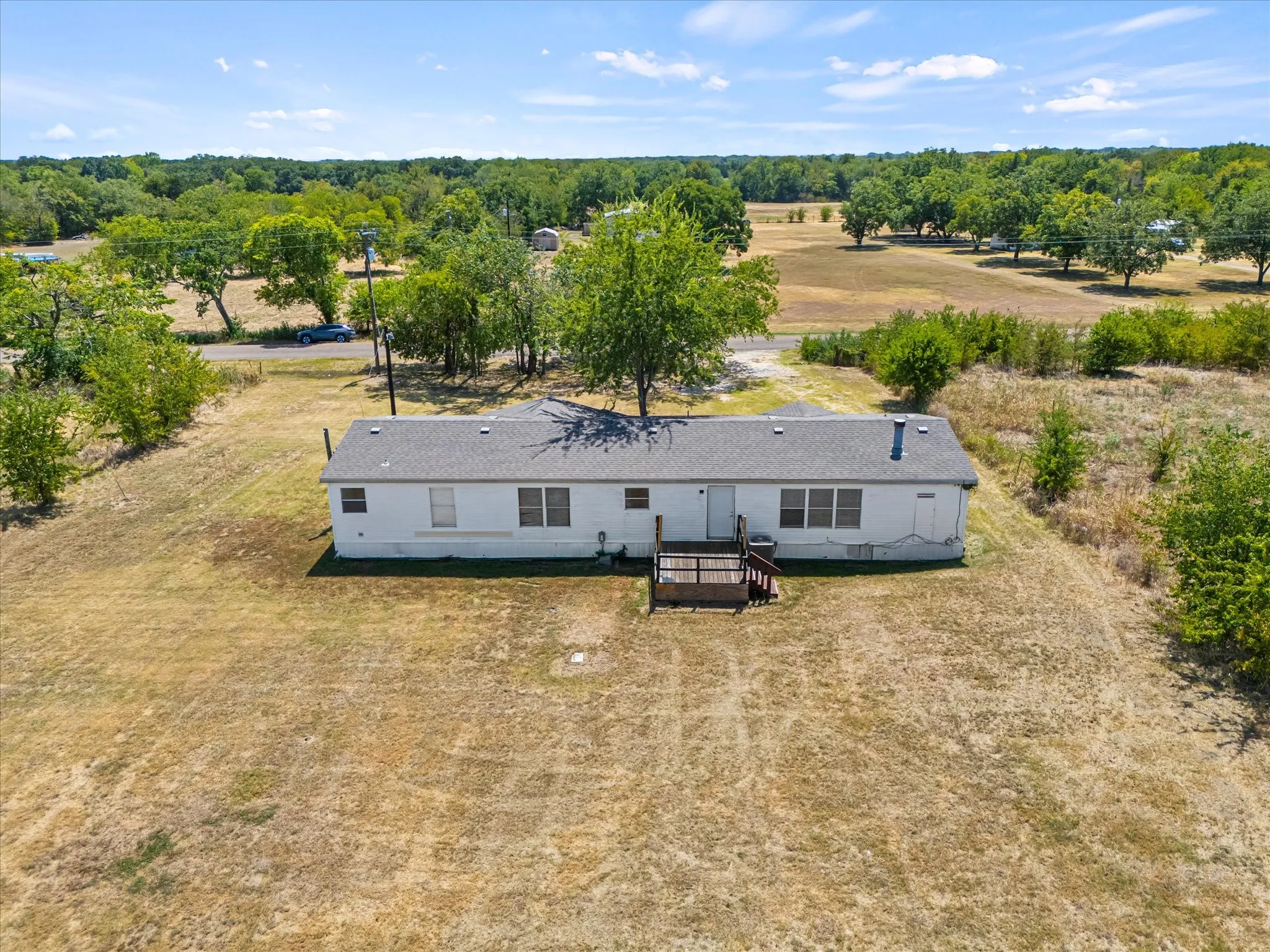 Manufactured Home For Sale in Hunt County , 4028 County Road 2526, Royse City, Texas 75189, 4 Bedroom, 3 Bathroom, Garage spaces, 2,128 Sqft, built in 2002, mls#21333848, Real Estate Agent in Royse City, Homes For Sale in Hunt county, Homes For Sale in Royse City, Realtor in Royse City Texas, Real Estate Brokerage Independent Realty Texas, Luminita Cordes Realtor