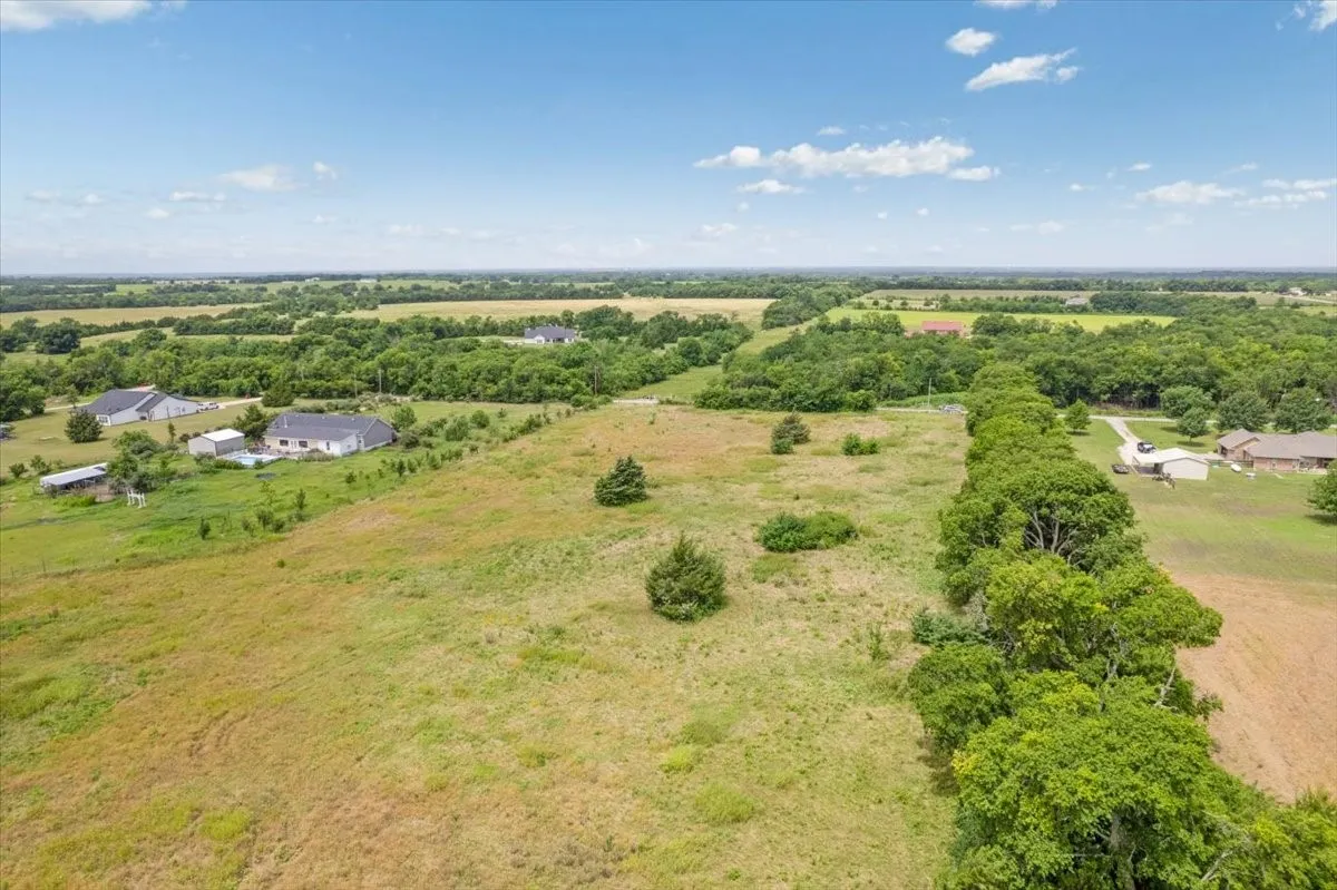 Unimproved Land For Sale in Fannin County , 10843 E Line Road, Trenton, Texas 75490, 0, 0, Garage spaces, 0 Sqft, built in 0, Price $180,000, mls#21332754, Real Estate Agent in Trenton, Homes For Sale in Fannin county, Homes For Sale in Trenton, Realtor in Trenton Texas, Real Estate Brokerage Independent Realty Texas, Luminita Cordes Realtor