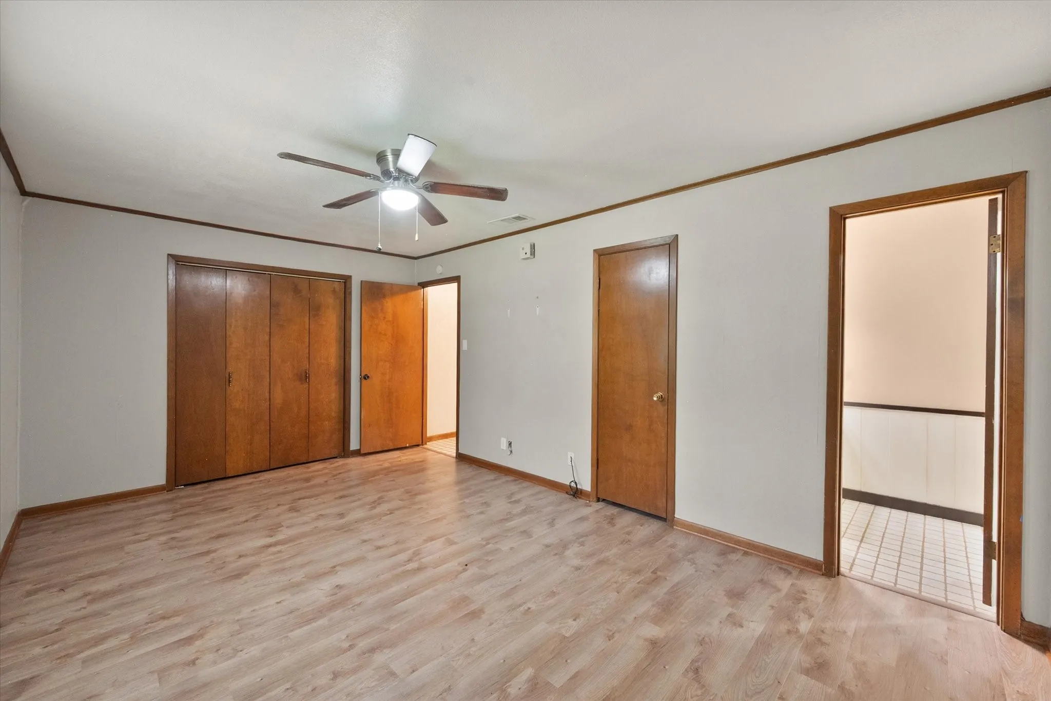 Single Family Residence For Sale in Freestone County , 701 Kelly Street, Fairfield, Texas 75840, 3 Bedrooms, 2 Bathrooms, Garage spaces, 1,764 Sqft, built in 1978, Price $210,000, mls#21331350, Real Estate Agent in Fairfield, Homes For Sale in Freestone county, Homes For Sale in Fairfield, Realtor in Fairfield Texas, Real Estate Brokerage Independent Realty Texas, Luminita Cordes Realtor
