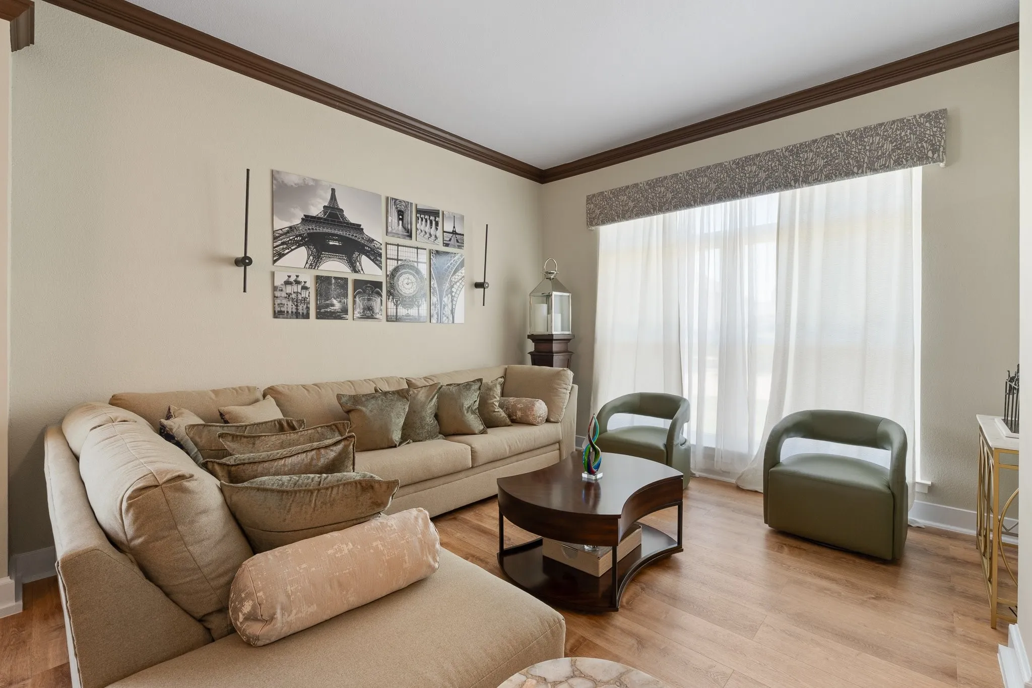 Single Family Residence For Sale in Tarrant County , 2814 Saint Maria Drive, Mansfield, Texas 76063, 4 Bedroom, 4 Bathroom, 3 Garage spaces, 3,514 Sqft, built in 2002, mls#21334085, Real Estate Agent in Mansfield, Homes For Sale in Tarrant county, Homes For Sale in Mansfield, Realtor in Mansfield Texas, Real Estate Brokerage Independent Realty Texas, Luminita Cordes Realtor