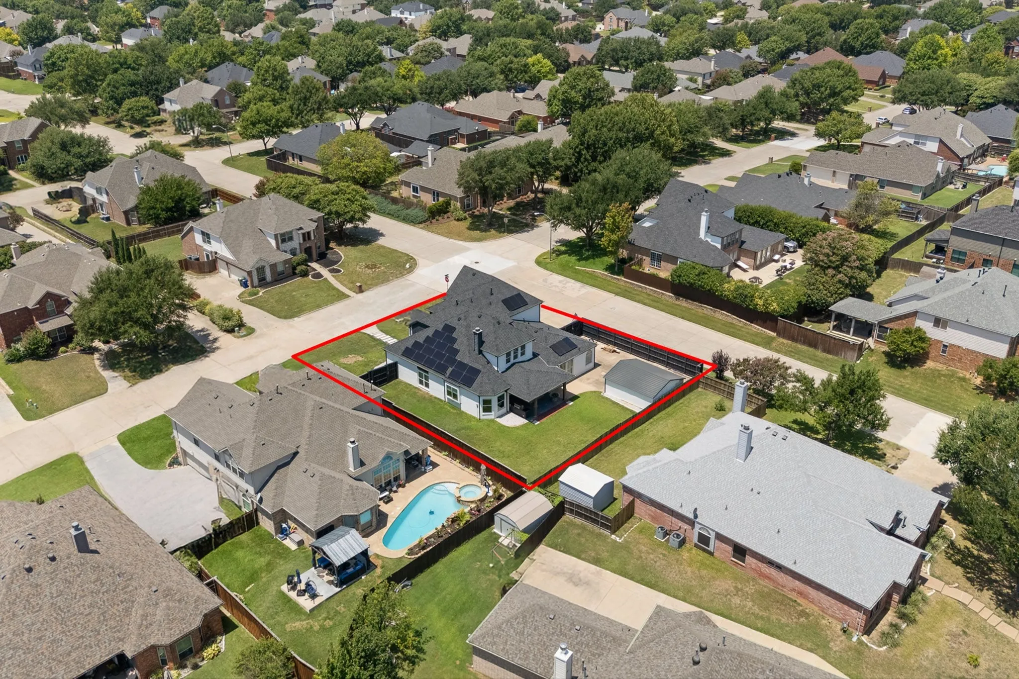 Single Family Residence For Sale in Tarrant County , 2814 Saint Maria Drive, Mansfield, Texas 76063, 4 Bedroom, 4 Bathroom, 3 Garage spaces, 3,514 Sqft, built in 2002, mls#21334085, Real Estate Agent in Mansfield, Homes For Sale in Tarrant county, Homes For Sale in Mansfield, Realtor in Mansfield Texas, Real Estate Brokerage Independent Realty Texas, Luminita Cordes Realtor