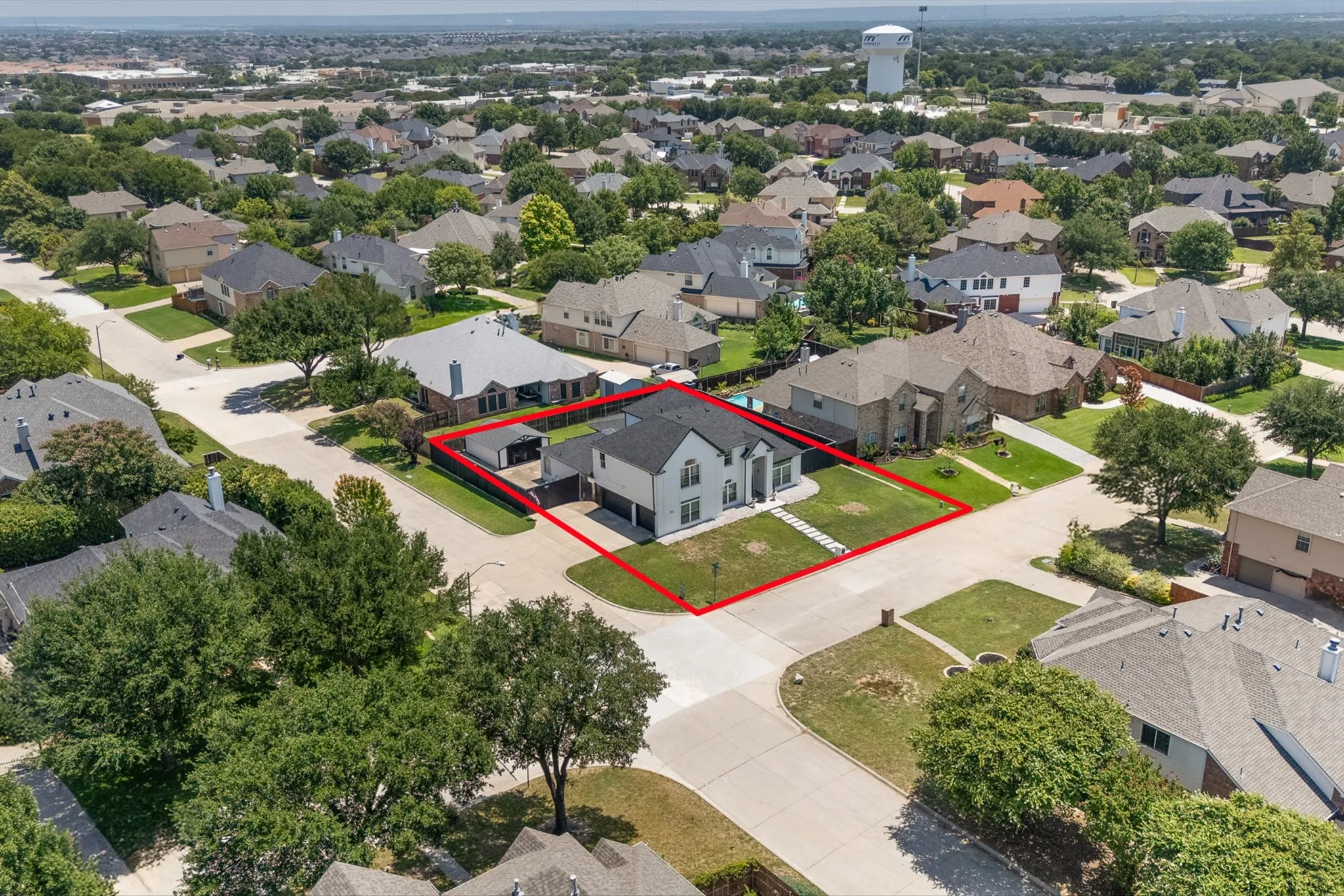 Single Family Residence For Sale in Tarrant County , 2814 Saint Maria Drive, Mansfield, Texas 76063, 4 Bedroom, 4 Bathroom, 3 Garage spaces, 3,514 Sqft, built in 2002, mls#21334085, Real Estate Agent in Mansfield, Homes For Sale in Tarrant county, Homes For Sale in Mansfield, Realtor in Mansfield Texas, Real Estate Brokerage Independent Realty Texas, Luminita Cordes Realtor