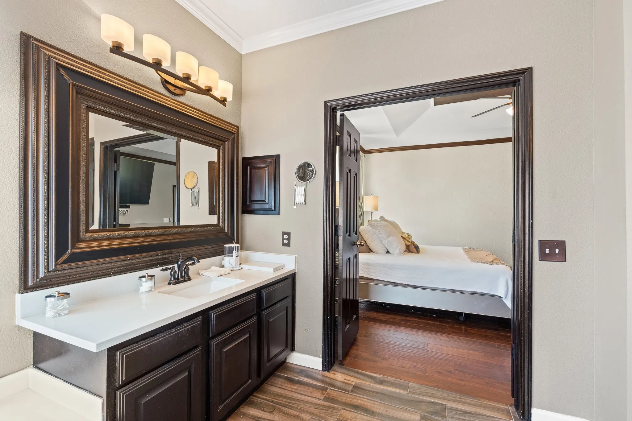 Single Family Residence For Sale in Tarrant County , 2814 Saint Maria Drive, Mansfield, Texas 76063, 4 Bedroom, 4 Bathroom, 3 Garage spaces, 3,514 Sqft, built in 2002, mls#21334085, Real Estate Agent in Mansfield, Homes For Sale in Tarrant county, Homes For Sale in Mansfield, Realtor in Mansfield Texas, Real Estate Brokerage Independent Realty Texas, Luminita Cordes Realtor