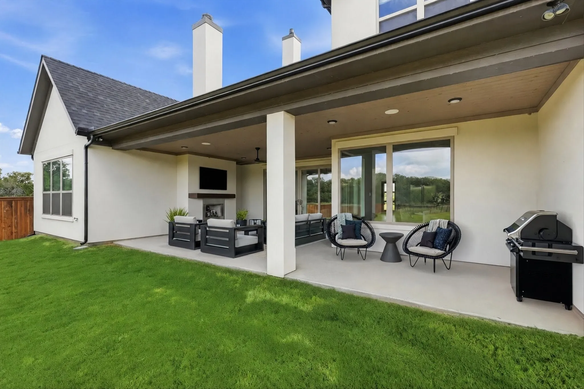 Single Family Residence For Sale in Parker County , 244 Lantern Ridge Drive, Aledo, Texas 76008, 4 Bedroom, 5 Bathroom, 3 Garage spaces, 4,185 Sqft, built in 2024, mls#21330230, Real Estate Agent in Aledo, Homes For Sale in Parker county, Homes For Sale in Aledo, Realtor in Aledo Texas, Real Estate Brokerage Independent Realty Texas, Luminita Cordes Realtor