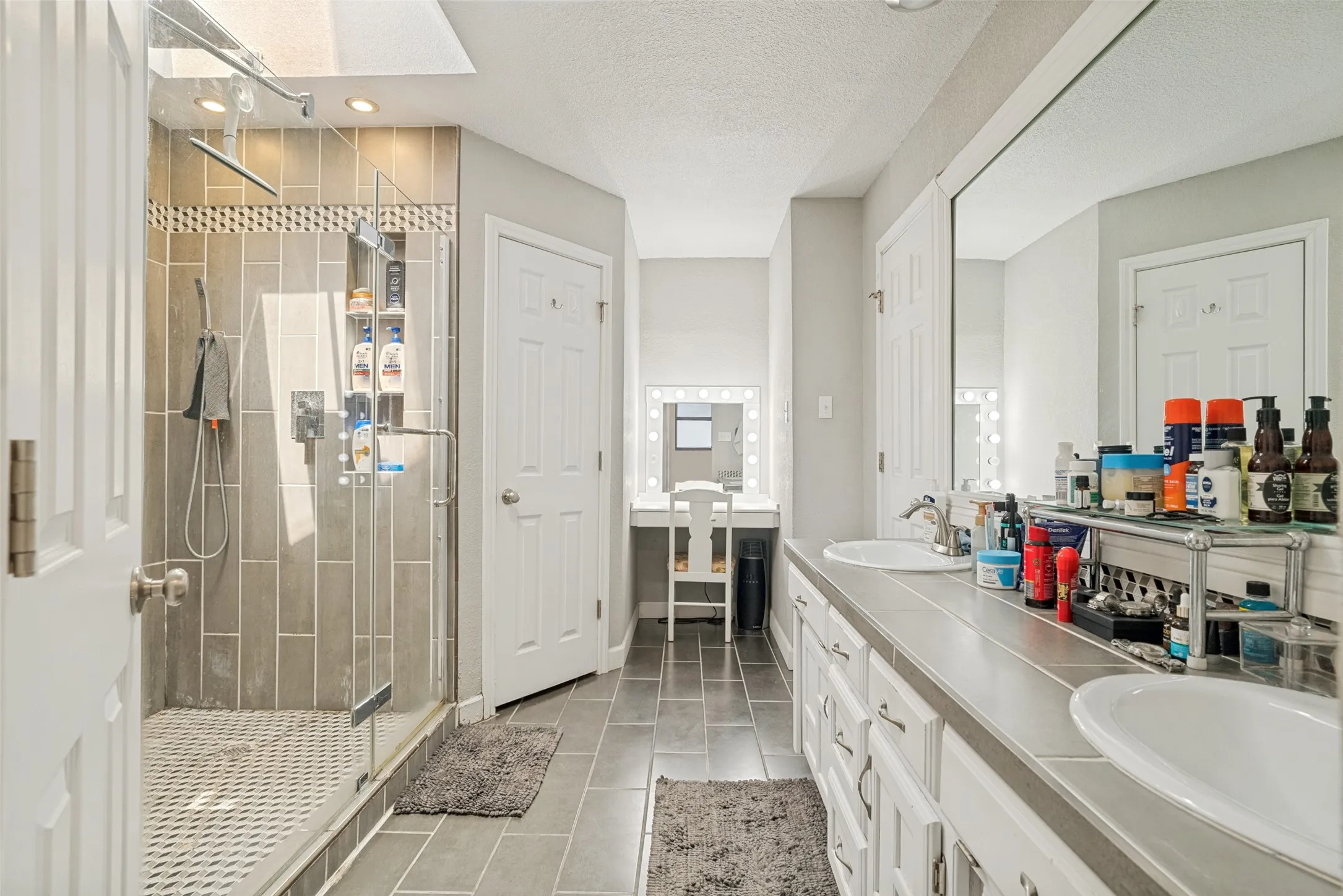 Single Family Residence For Sale in Johnson County , 2705 County Road 920, Crowley, Texas 76036, 3 Bedroom, 2 Bathroom, 2 Garage spaces, 2,131 Sqft, built in 1986, mls#21329505, Real Estate Agent in Crowley, Homes For Sale in Johnson county, Homes For Sale in Crowley, Realtor in Crowley Texas, Real Estate Brokerage Independent Realty Texas, Luminita Cordes Realtor