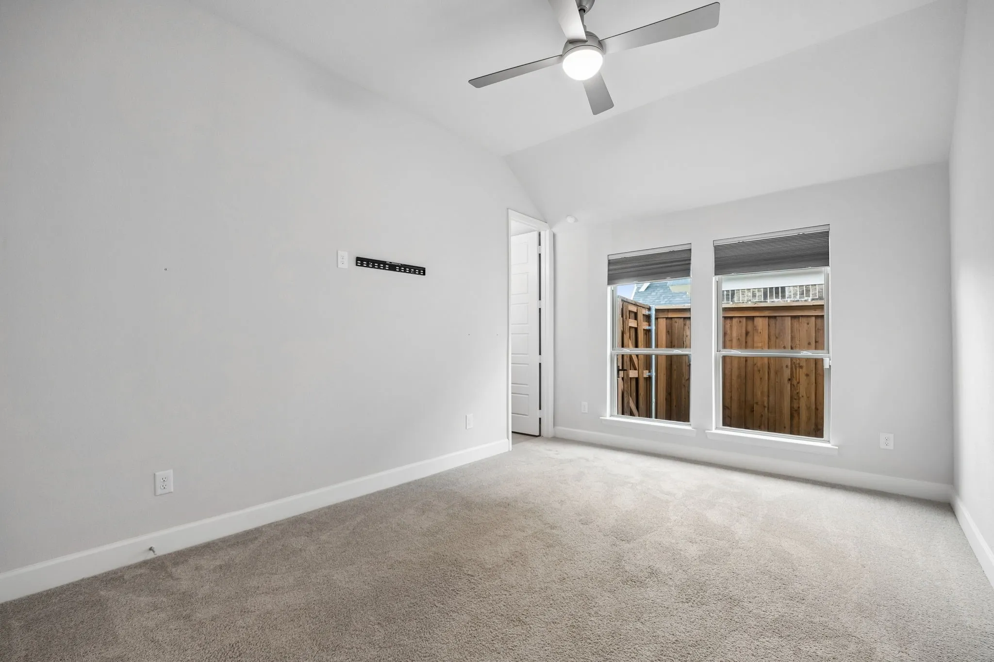Single Family Residence For Sale in Ellis County , 2609 Sibley Drive, Midlothian, Texas 76065, 4 Bedroom, 5 Bathroom, 3 Garage spaces, 3,566 Sqft, built in 2022, mls#21329684, Real Estate Agent in Midlothian, Homes For Sale in Ellis county, Homes For Sale in Midlothian, Realtor in Midlothian Texas, Real Estate Brokerage Independent Realty Texas, Luminita Cordes Realtor
