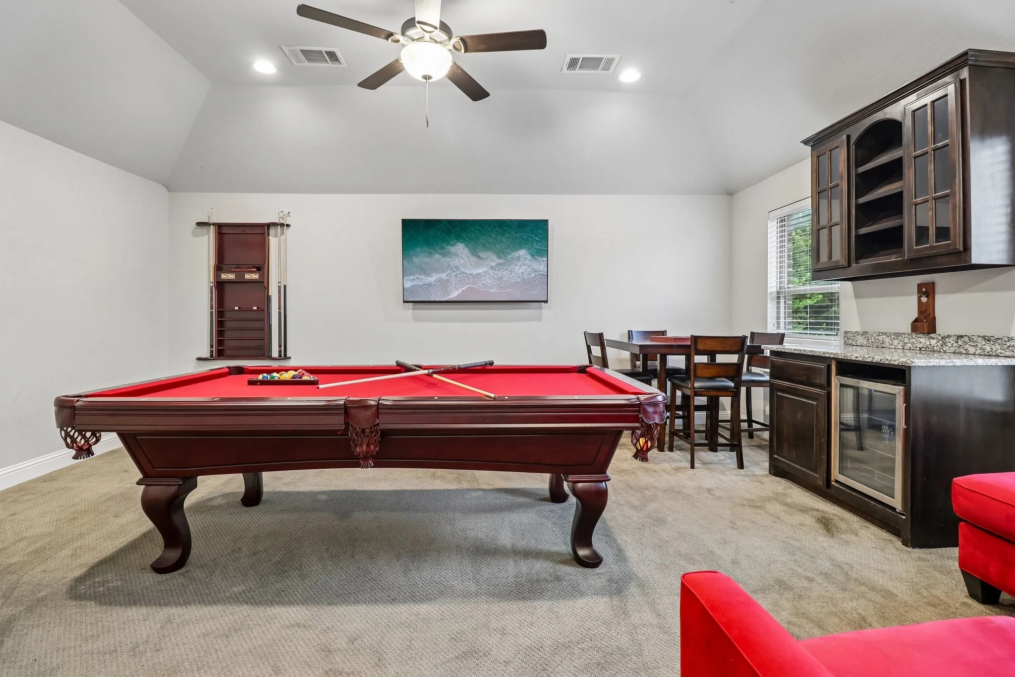 Single Family Residence For Sale in Ellis County , 217 Wisteria Way, Red Oak, Texas 75154, 4 Bedroom, 4 Bathroom, 2 Garage spaces, 2,836 Sqft, built in 2016, mls#21332245, Real Estate Agent in Red Oak, Homes For Sale in Ellis county, Homes For Sale in Red Oak, Realtor in Red Oak Texas, Real Estate Brokerage Independent Realty Texas, Luminita Cordes Realtor