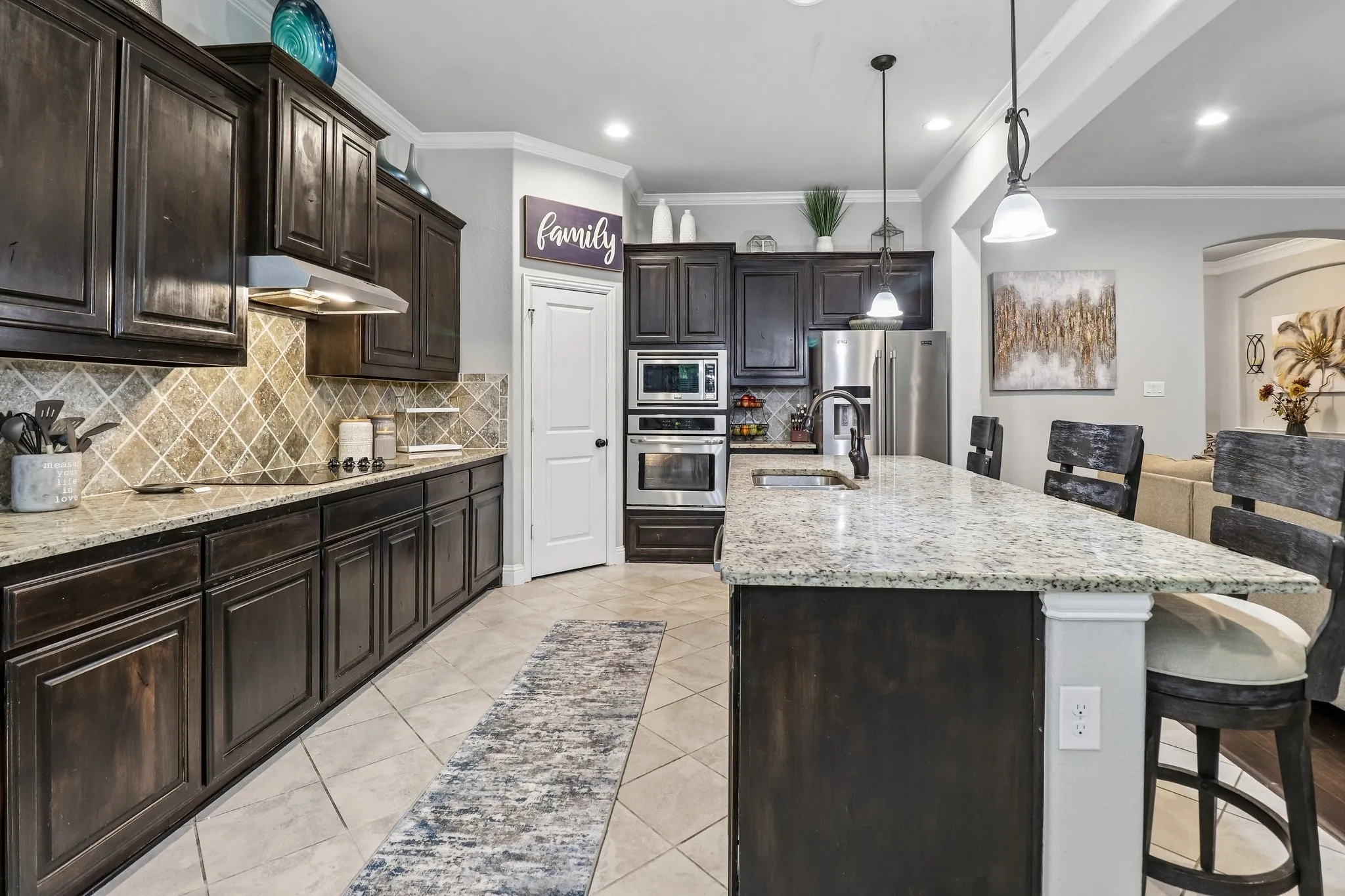 Single Family Residence For Sale in Ellis County , 217 Wisteria Way, Red Oak, Texas 75154, 4 Bedroom, 4 Bathroom, 2 Garage spaces, 2,836 Sqft, built in 2016, mls#21332245, Real Estate Agent in Red Oak, Homes For Sale in Ellis county, Homes For Sale in Red Oak, Realtor in Red Oak Texas, Real Estate Brokerage Independent Realty Texas, Luminita Cordes Realtor