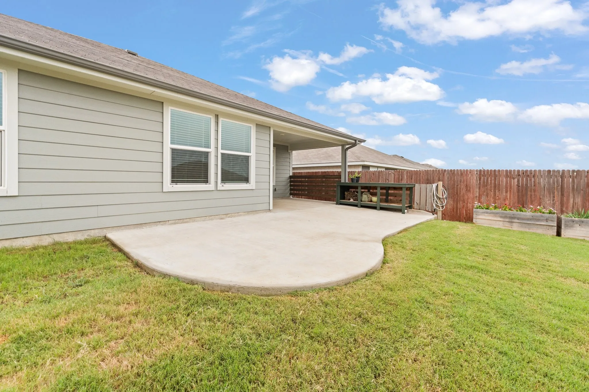 Single Family Residence For Sale in Johnson County , 628 Turtle Creek Park Trail, Alvarado, Texas 76009, 4 Bedroom, 2 Bathroom, 2 Garage spaces, 1,844 Sqft, built in 2022, mls#21309166, Real Estate Agent in Alvarado, Homes For Sale in Johnson county, Homes For Sale in Alvarado, Realtor in Alvarado Texas, Real Estate Brokerage Independent Realty Texas, Luminita Cordes Realtor