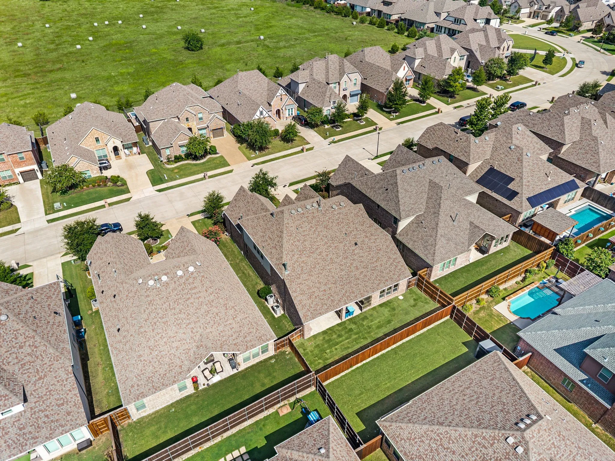 Single Family Residence For Rent in Rockwall County , 3318 Ridgecross Drive, Rockwall, Texas 75087, 4 Bedrooms, 4 Bathrooms, 3 Garage spaces, 3,959 Sqft, built in 2016, Price $4,000, mls#21334097, Real Estate Agent in Rockwall, Homes For Rent in Rockwall county, Homes For Rent in Rockwall, Realtor in Rockwall Texas, Real Estate Brokerage Independent Realty Texas, Luminita Cordes Realtor