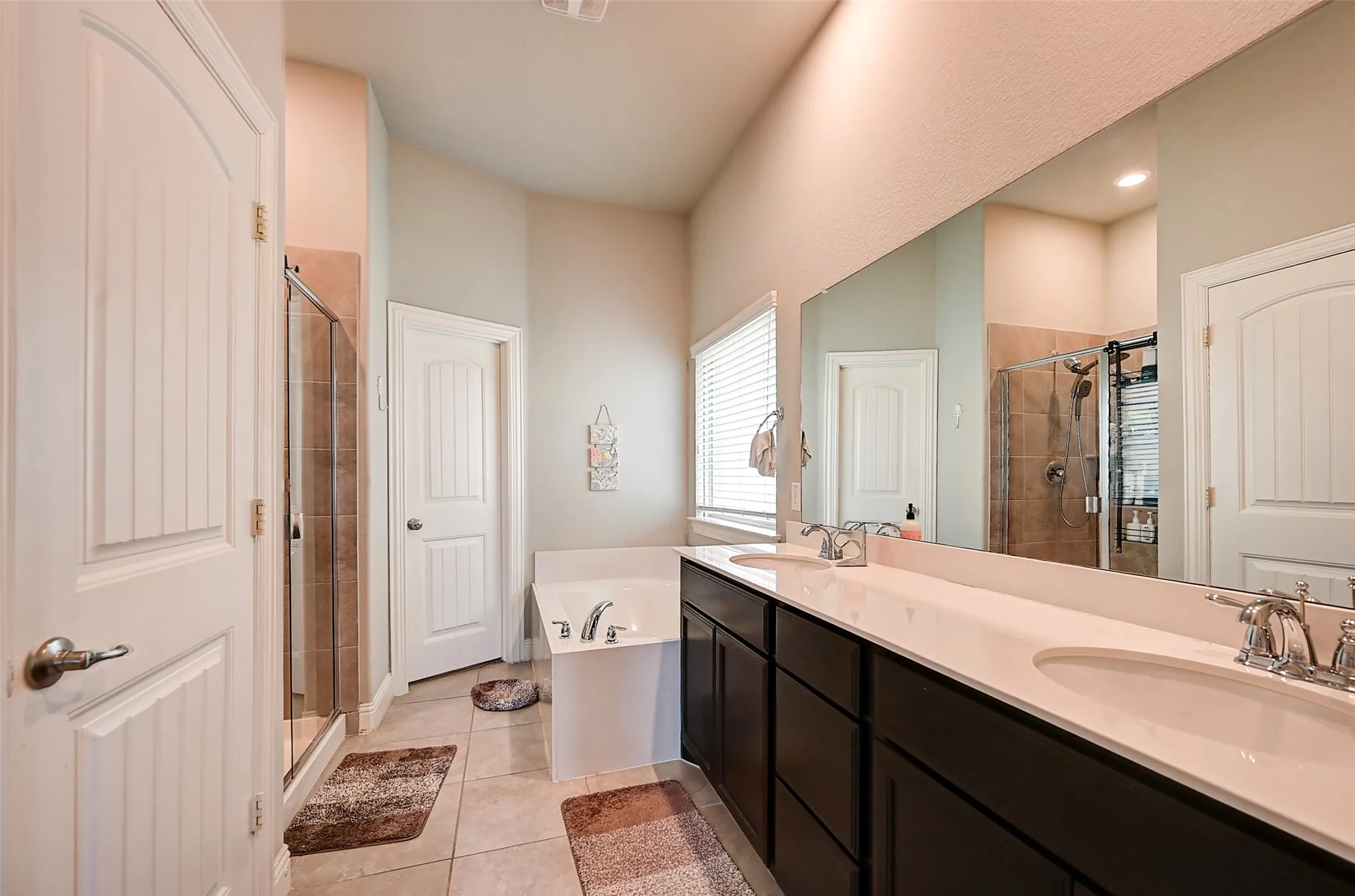 Single Family Residence For Sale in Denton County , 4016 Blessington Drive, Frisco, Texas 75036, 3 Bedroom, 2 Bathroom, 2 Garage spaces, 2,013 Sqft, built in 2017, Price $409,900, mls#21328913, Real Estate Agent in Frisco, Homes For Sale in Denton county, Homes For Sale in Frisco, Realtor in Frisco Texas, Real Estate Brokerage Independent Realty Texas, Luminita Cordes Realtor