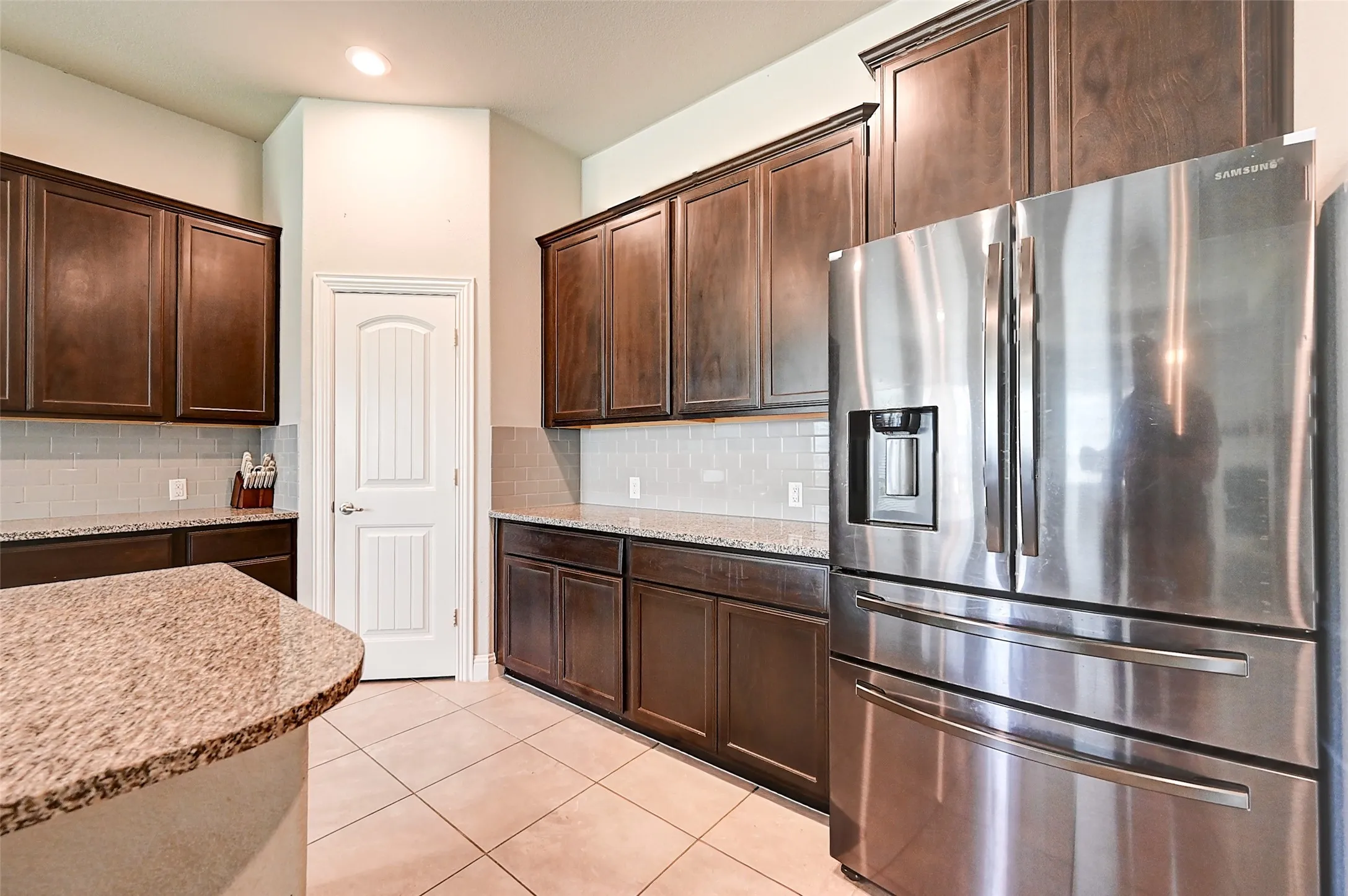 Single Family Residence For Sale in Denton County , 4016 Blessington Drive, Frisco, Texas 75036, 3 Bedroom, 2 Bathroom, 2 Garage spaces, 2,013 Sqft, built in 2017, Price $409,900, mls#21328913, Real Estate Agent in Frisco, Homes For Sale in Denton county, Homes For Sale in Frisco, Realtor in Frisco Texas, Real Estate Brokerage Independent Realty Texas, Luminita Cordes Realtor