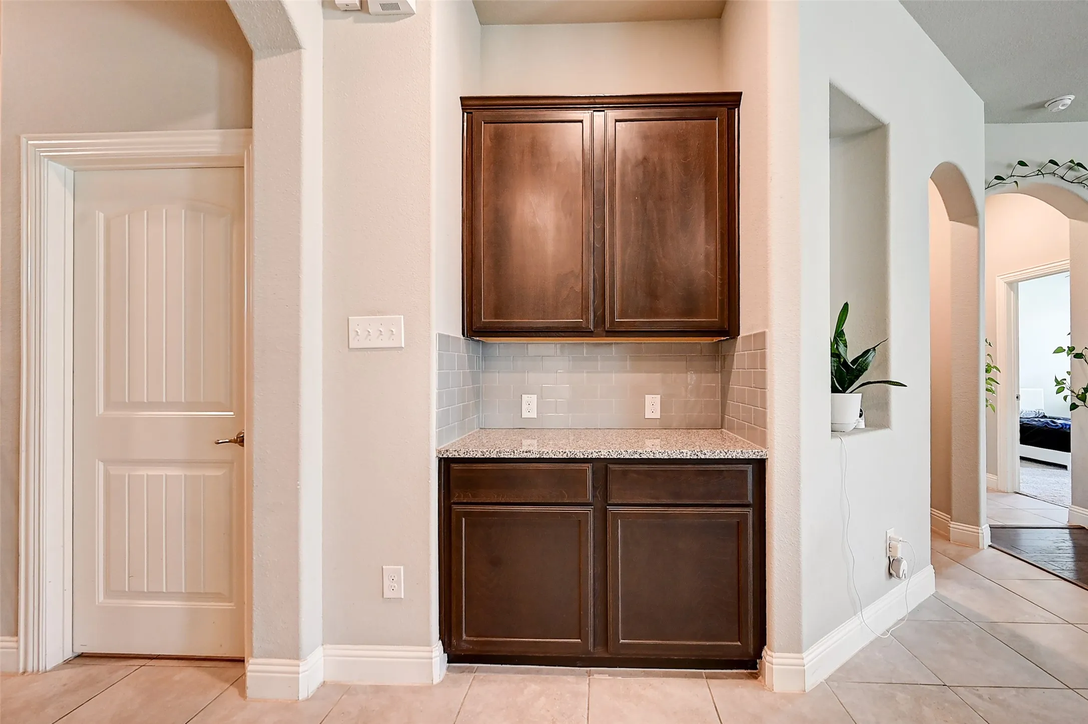 Single Family Residence For Sale in Denton County , 4016 Blessington Drive, Frisco, Texas 75036, 3 Bedroom, 2 Bathroom, 2 Garage spaces, 2,013 Sqft, built in 2017, Price $409,900, mls#21328913, Real Estate Agent in Frisco, Homes For Sale in Denton county, Homes For Sale in Frisco, Realtor in Frisco Texas, Real Estate Brokerage Independent Realty Texas, Luminita Cordes Realtor