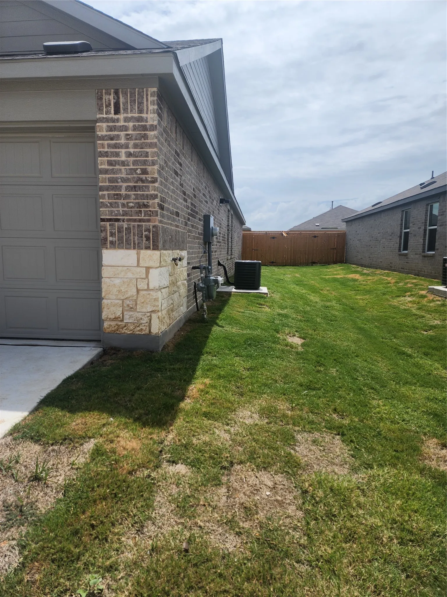 Single Family Residence For Rent in Denton County , 15013 Bushwacker Way, Fort Worth, Texas 76052, 3 Bedroom, 2 Bathroom, 2 Garage spaces, 1,411 Sqft, built in 2026, Price $2,300, mls#21334091, Real Estate Agent in Fort Worth, Homes For Rent in Denton county, Homes For Rent in Fort Worth, Realtor in Fort Worth Texas, Real Estate Brokerage Independent Realty Texas, Luminita Cordes Realtor