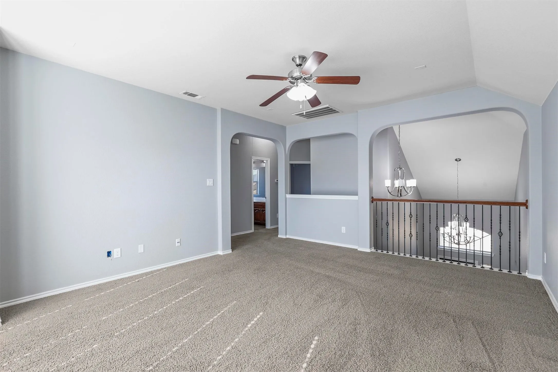 Single Family Residence For Rent in Tarrant County , 13229 Larks View Point, Fort Worth, Texas 76244, 4 Bedroom, 3 Bathroom, 2 Garage spaces, 2,439 Sqft, built in 2012, mls#21334124, Real Estate Agent in Fort Worth, Homes For Rent in Tarrant county, Homes For Rent in Fort Worth, Realtor in Fort Worth Texas, Real Estate Brokerage Independent Realty Texas, Luminita Cordes Realtor