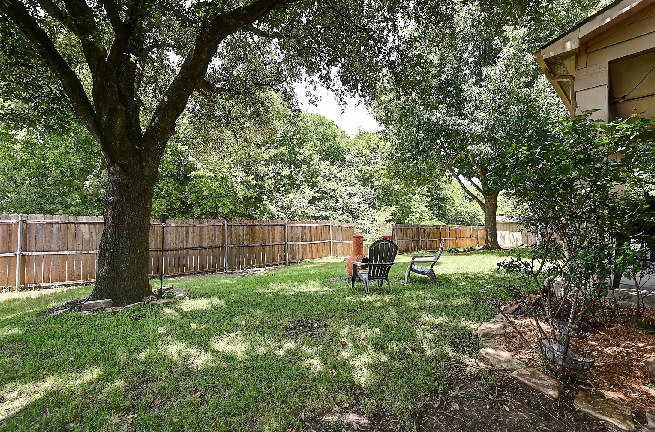 Single Family Residence For Sale in Rockwall County , 386 Phillips Court, Fate, Texas 75087, 4 Bedroom, 3 Bathroom, 2 Garage spaces, 2,754 Sqft, built in 2005, mls#21330419, Real Estate Agent in Fate, Homes For Sale in Rockwall county, Homes For Sale in Fate, Realtor in Fate Texas, Real Estate Brokerage Independent Realty Texas, Luminita Cordes Realtor