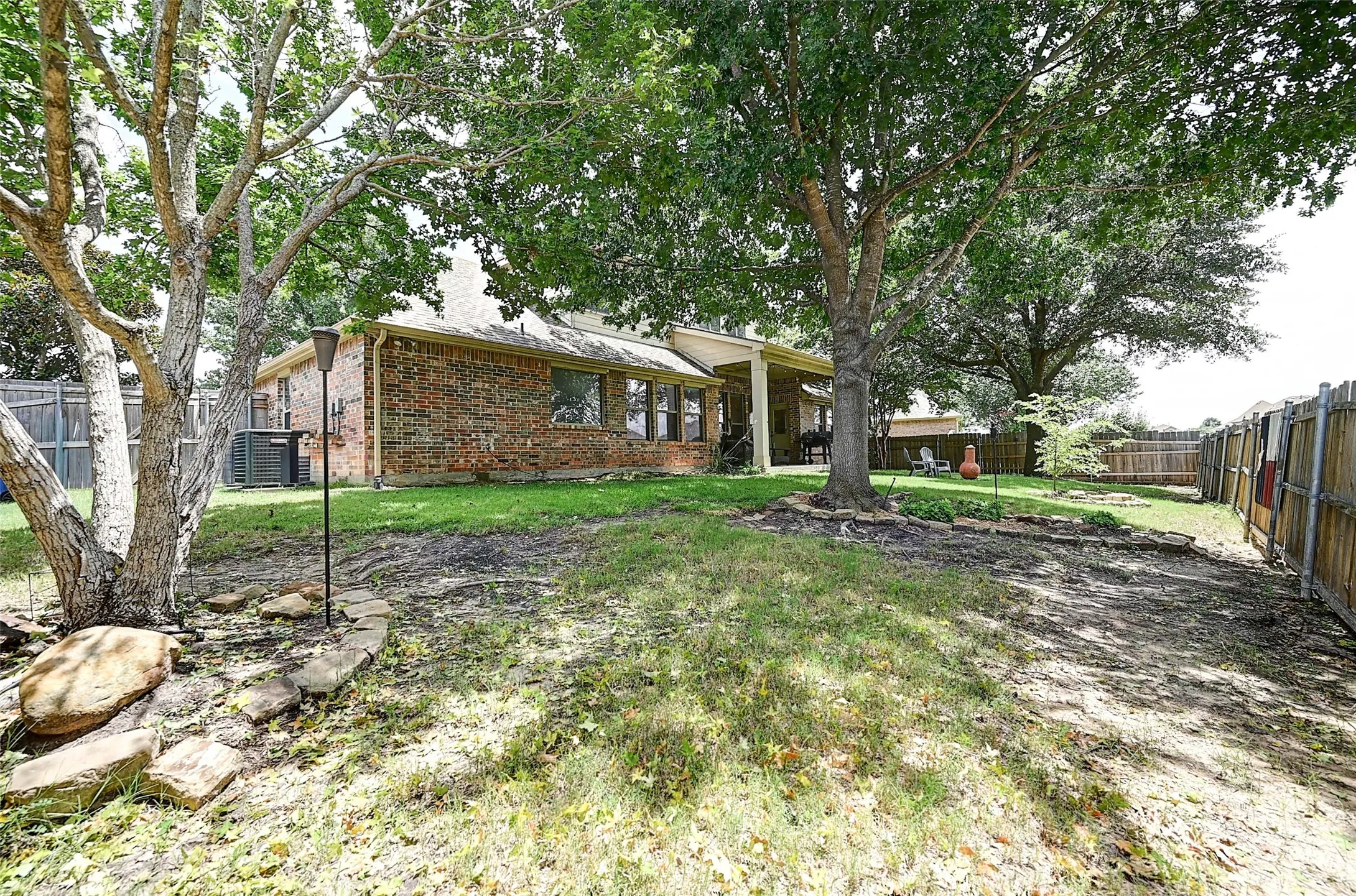 Single Family Residence For Sale in Rockwall County , 386 Phillips Court, Fate, Texas 75087, 4 Bedroom, 3 Bathroom, 2 Garage spaces, 2,754 Sqft, built in 2005, mls#21330419, Real Estate Agent in Fate, Homes For Sale in Rockwall county, Homes For Sale in Fate, Realtor in Fate Texas, Real Estate Brokerage Independent Realty Texas, Luminita Cordes Realtor