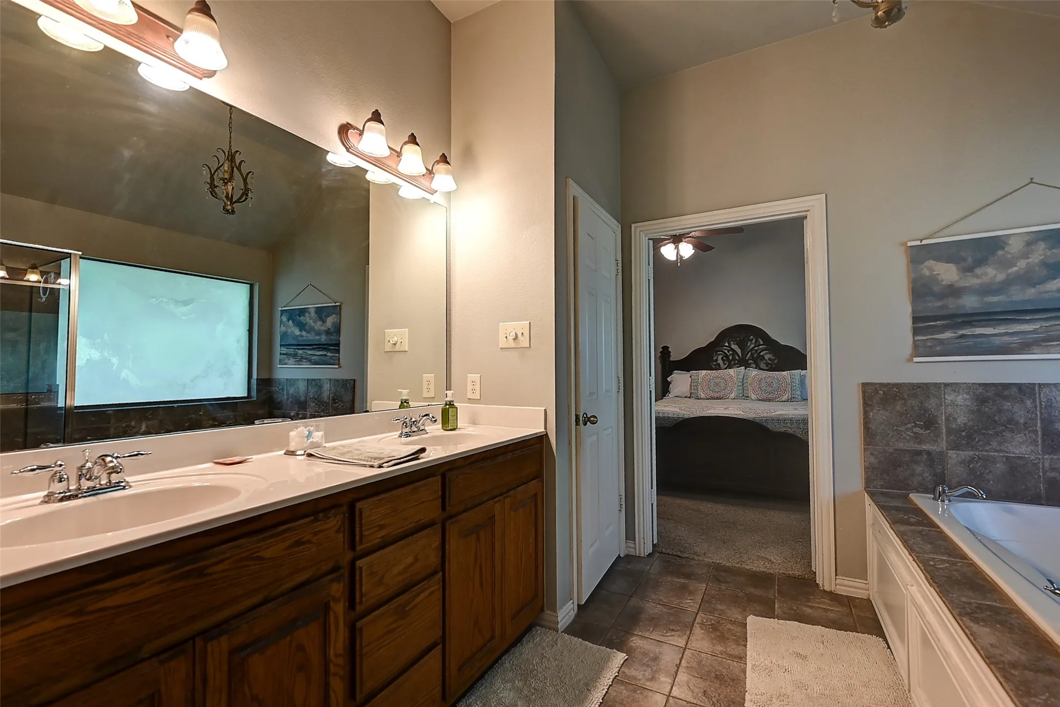 Single Family Residence For Sale in Rockwall County , 386 Phillips Court, Fate, Texas 75087, 4 Bedroom, 3 Bathroom, 2 Garage spaces, 2,754 Sqft, built in 2005, mls#21330419, Real Estate Agent in Fate, Homes For Sale in Rockwall county, Homes For Sale in Fate, Realtor in Fate Texas, Real Estate Brokerage Independent Realty Texas, Luminita Cordes Realtor