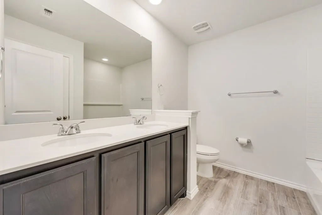 Single Family Residence For Rent in Collin County , 1713 Wayne Lane, Celina, Texas 75009, 4 Bedroom, 3 Bathroom, 2 Garage spaces, 2,508 Sqft, built in 2021, mls#21333602, Real Estate Agent in Celina, Homes For Rent in Collin county, Homes For Rent in Celina, Realtor in Celina Texas, Real Estate Brokerage Independent Realty Texas, Luminita Cordes Realtor