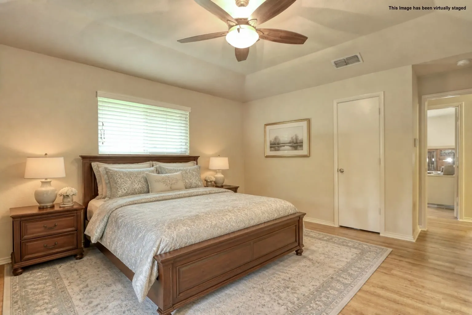 Single Family Residence For Sale in Ellis County , 105 Santa Fe Circle, Waxahachie, Texas 75165, 3 Bedroom, 3 Bathroom, Garage spaces, 2,612 Sqft, built in 1977, mls#21332041, Real Estate Agent in Waxahachie, Homes For Sale in Ellis county, Homes For Sale in Waxahachie, Realtor in Waxahachie Texas, Real Estate Brokerage Independent Realty Texas, Luminita Cordes Realtor