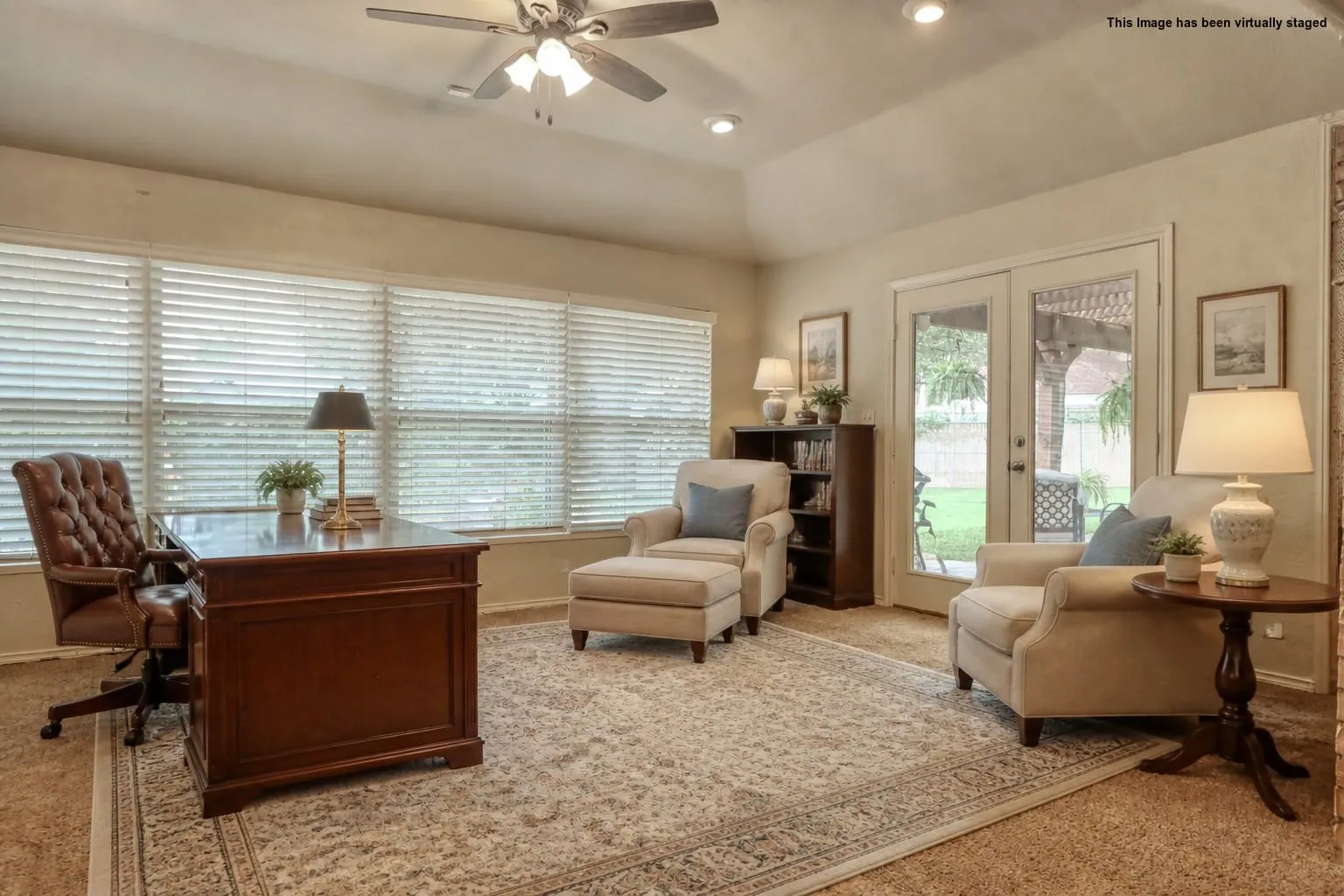 Single Family Residence For Sale in Ellis County , 105 Santa Fe Circle, Waxahachie, Texas 75165, 3 Bedroom, 3 Bathroom, Garage spaces, 2,612 Sqft, built in 1977, mls#21332041, Real Estate Agent in Waxahachie, Homes For Sale in Ellis county, Homes For Sale in Waxahachie, Realtor in Waxahachie Texas, Real Estate Brokerage Independent Realty Texas, Luminita Cordes Realtor