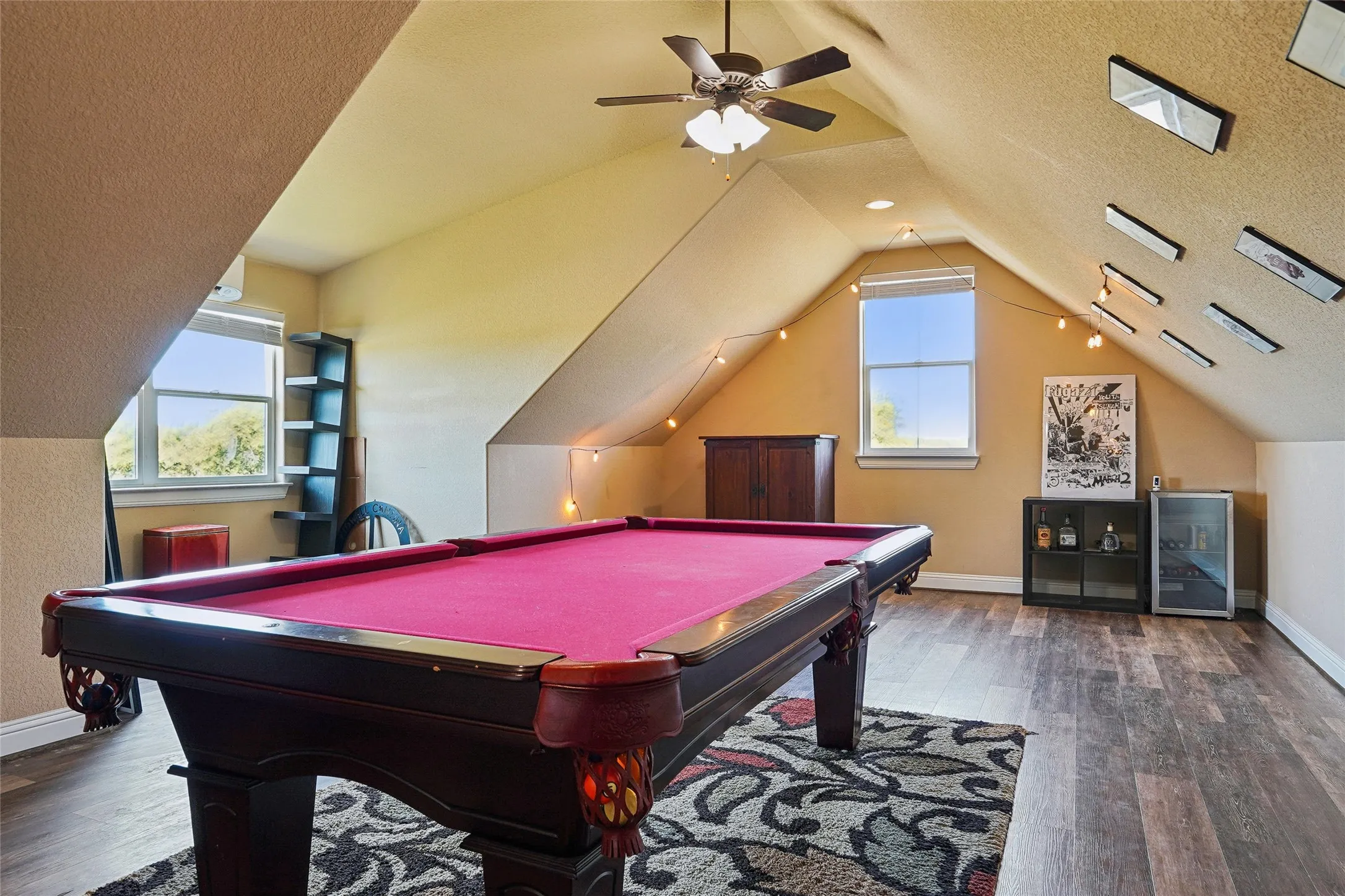 Single Family Residence For Sale in Denton County , 5550 Donald Road, Krum, Texas 76249, 5 Bedroom, 6 Bathroom, 3 Garage spaces, 4,202 Sqft, built in 2017, mls#21332419, Real Estate Agent in Krum, Homes For Sale in Denton county, Homes For Sale in Krum, Realtor in Krum Texas, Real Estate Brokerage Independent Realty Texas, Luminita Cordes Realtor