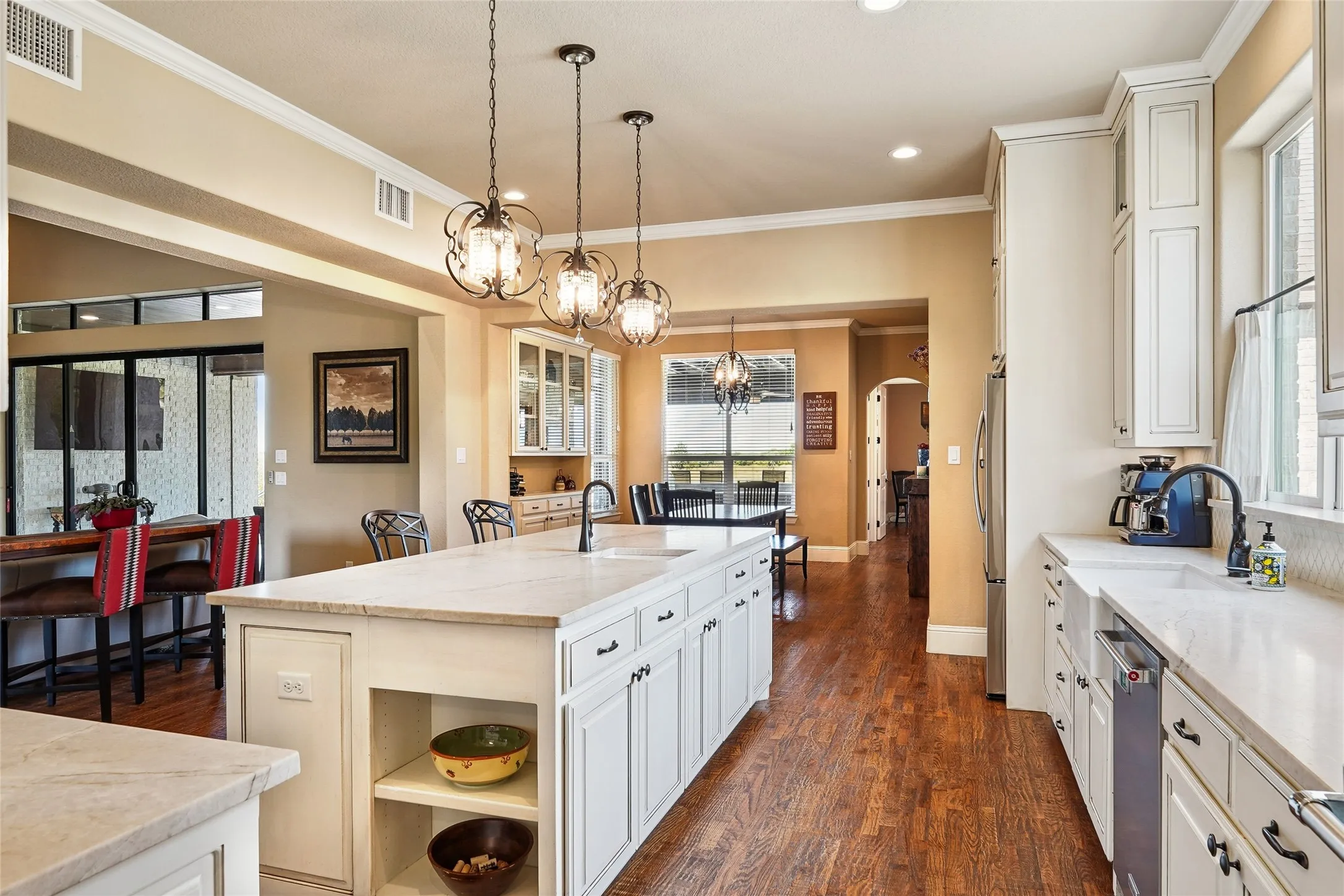 Single Family Residence For Sale in Denton County , 5550 Donald Road, Krum, Texas 76249, 5 Bedroom, 6 Bathroom, 3 Garage spaces, 4,202 Sqft, built in 2017, mls#21332419, Real Estate Agent in Krum, Homes For Sale in Denton county, Homes For Sale in Krum, Realtor in Krum Texas, Real Estate Brokerage Independent Realty Texas, Luminita Cordes Realtor