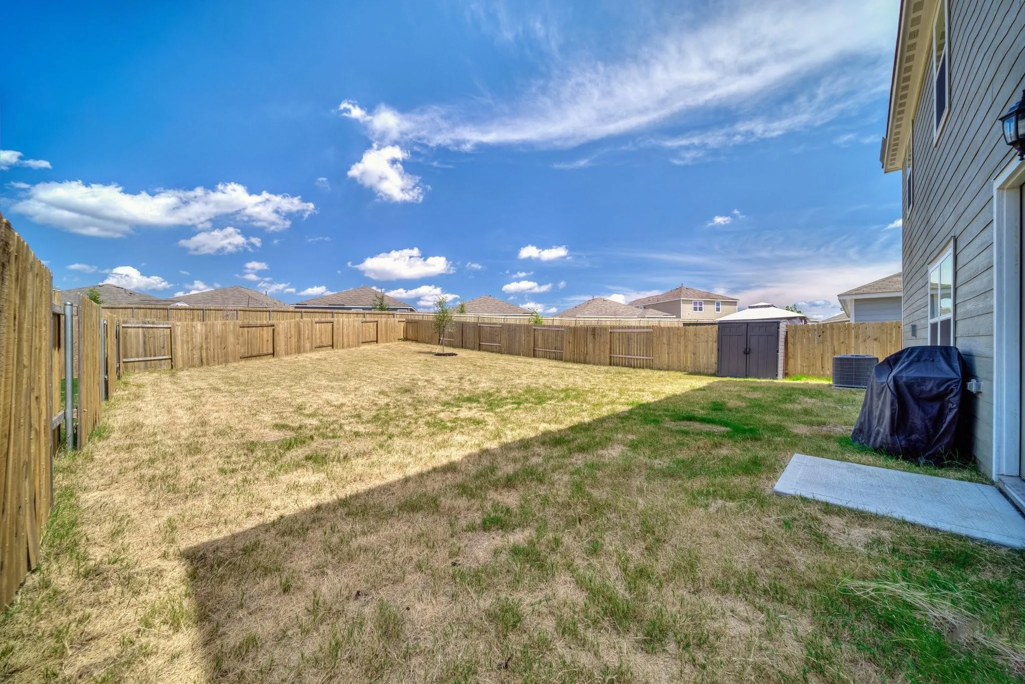 Single Family Residence For Sale in Tarrant County , 10852 Copper Hills Lane, Fort Worth, Texas 76108, 4 Bedroom, 3 Bathroom, 2 Garage spaces, 2,131 Sqft, built in 2023, mls#21334123, Real Estate Agent in Fort Worth, Homes For Sale in Tarrant county, Homes For Sale in Fort Worth, Realtor in Fort Worth Texas, Real Estate Brokerage Independent Realty Texas, Luminita Cordes Realtor