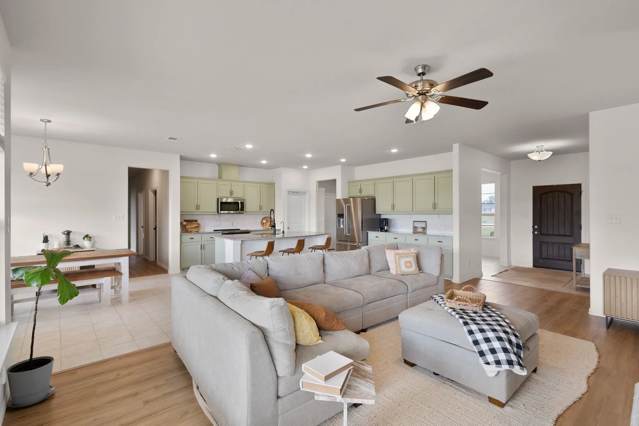 Single Family Residence For Sale in Wise County , 170 Spring Creek Circle, Paradise, Texas 76073, 4 Bedroom, 2 Bathroom, 2 Garage spaces, 2,426 Sqft, built in 2020, mls#21333208, Real Estate Agent in Paradise, Homes For Sale in Wise county, Homes For Sale in Paradise, Realtor in Paradise Texas, Real Estate Brokerage Independent Realty Texas, Luminita Cordes Realtor