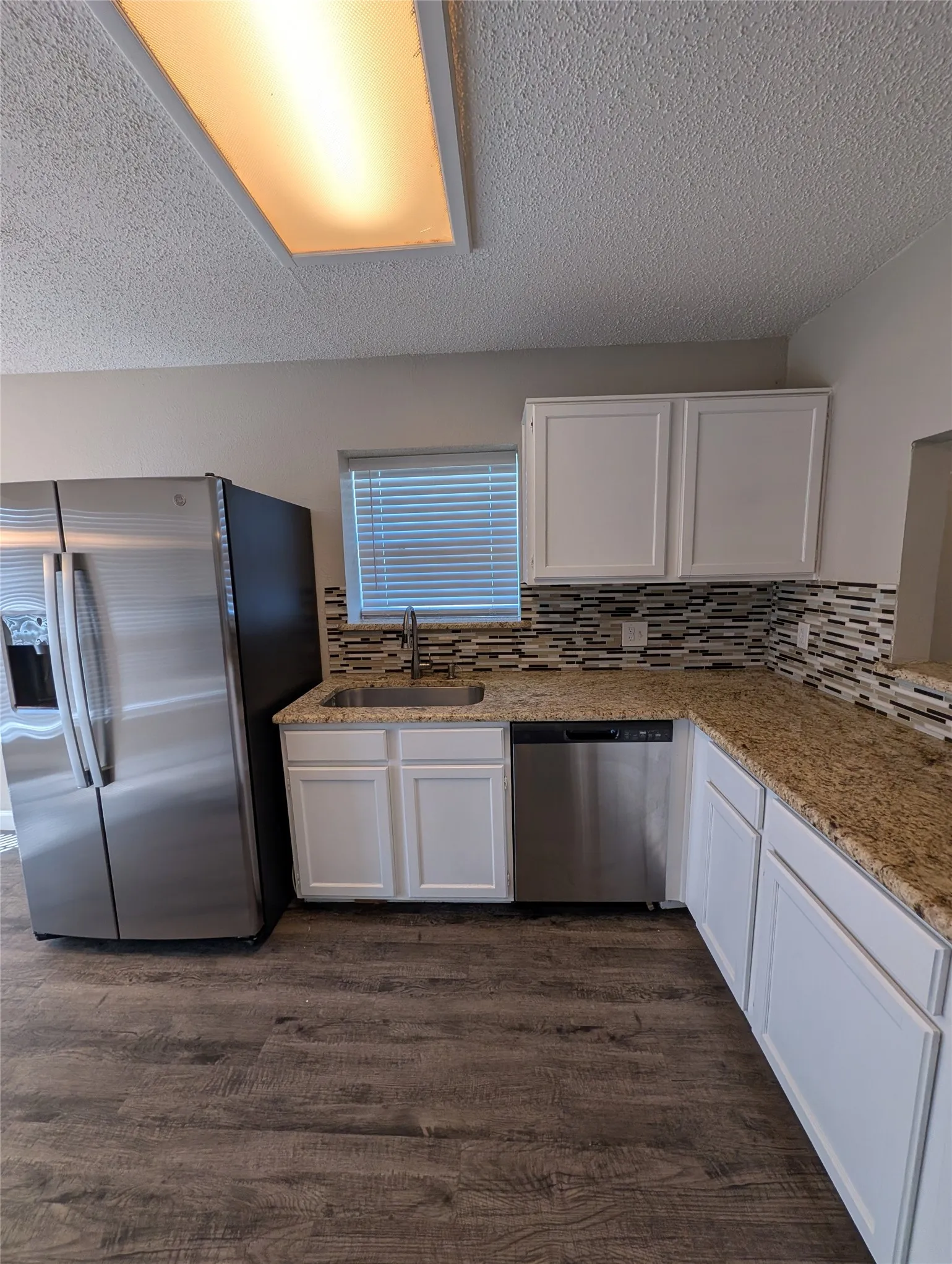 Single Family Residence For Sale in Tarrant County , 8220 Meadowbrook Drive, Watauga, Texas 76148, 3 Bedroom, 2 Bathroom, 2 Garage spaces, 1,356 Sqft, built in 1987, mls#21333495, Real Estate Agent in Watauga, Homes For Sale in Tarrant county, Homes For Sale in Watauga, Realtor in Watauga Texas, Real Estate Brokerage Independent Realty Texas, Luminita Cordes Realtor